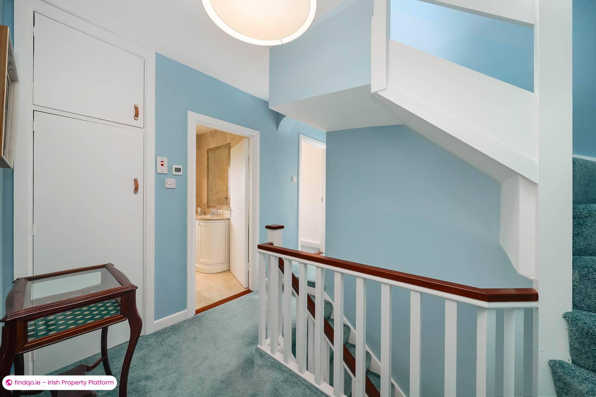 Semi-detached house for Sale in Dublin 16