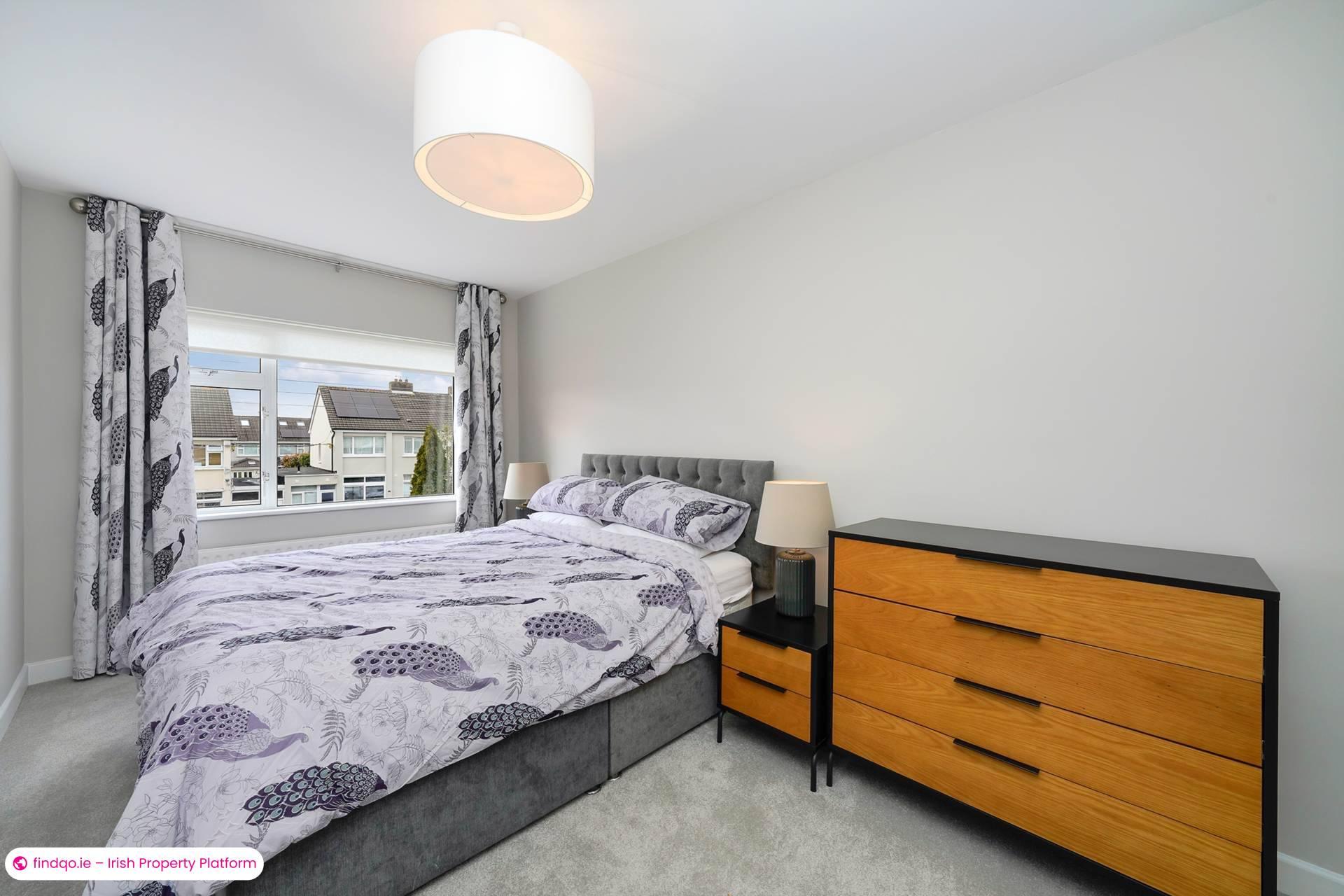 Semi-detached house for Sale in Dublin 16