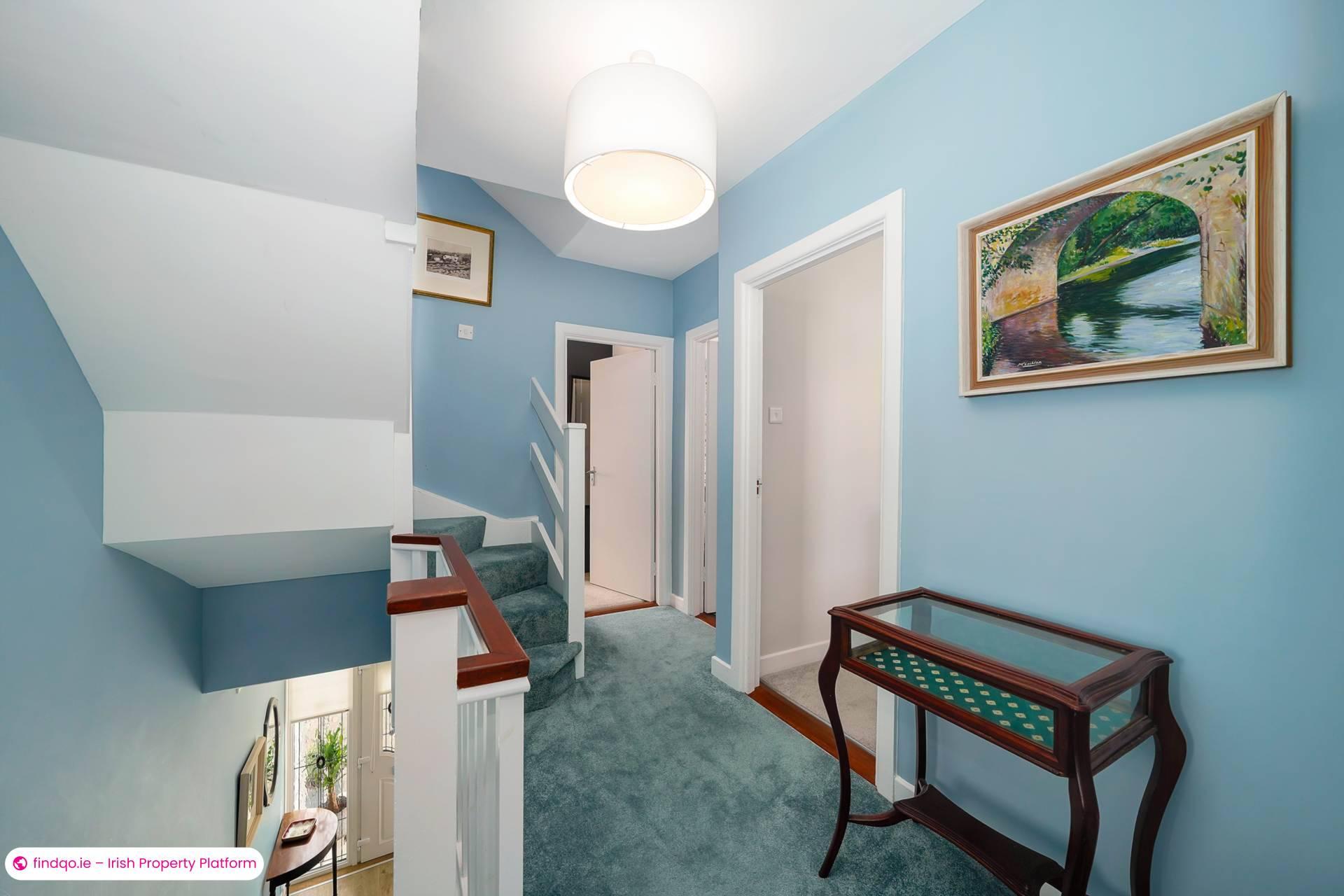 Semi-detached house for Sale in Dublin 16