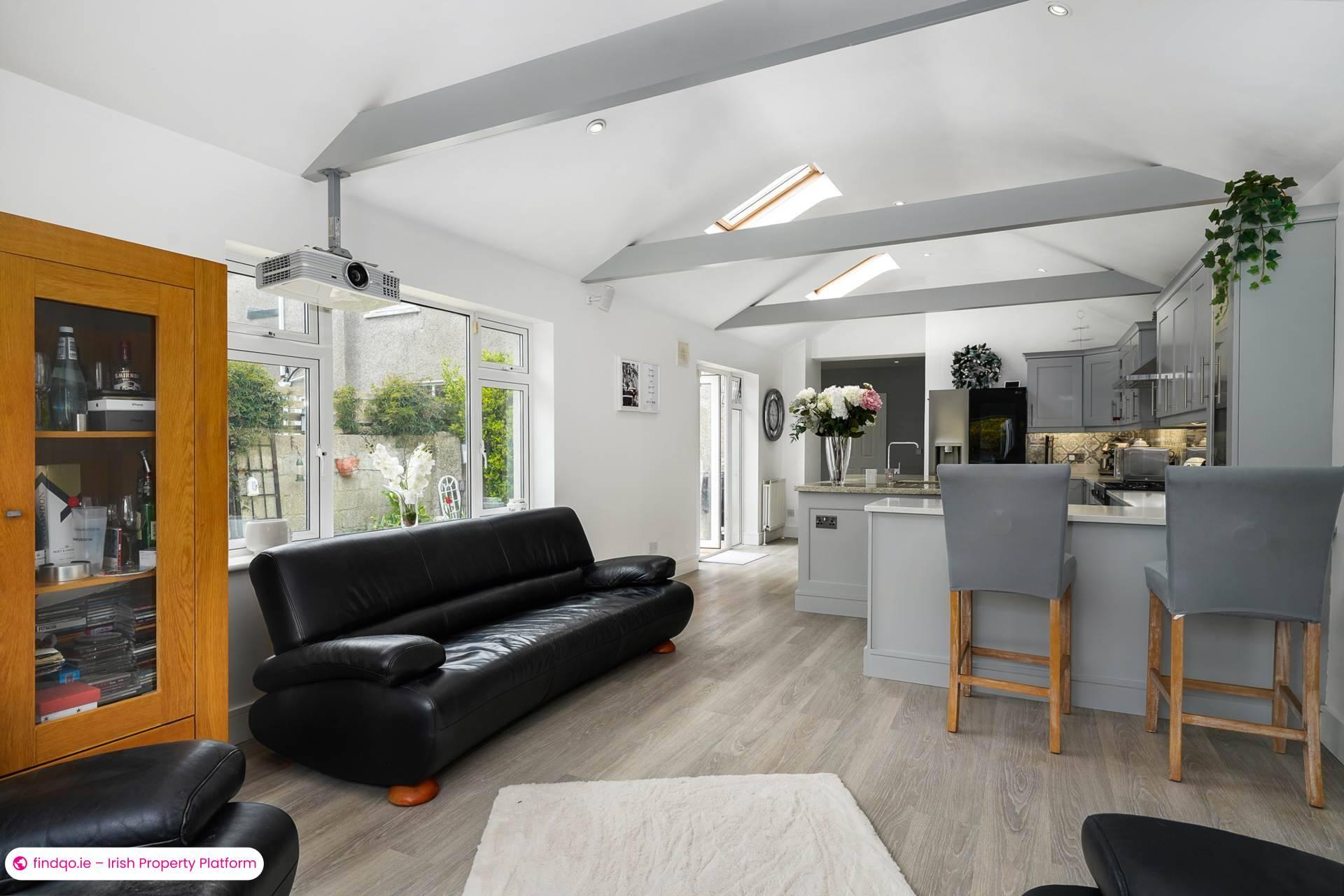 Semi-detached house for Sale in Glenageary, Dublin (County)