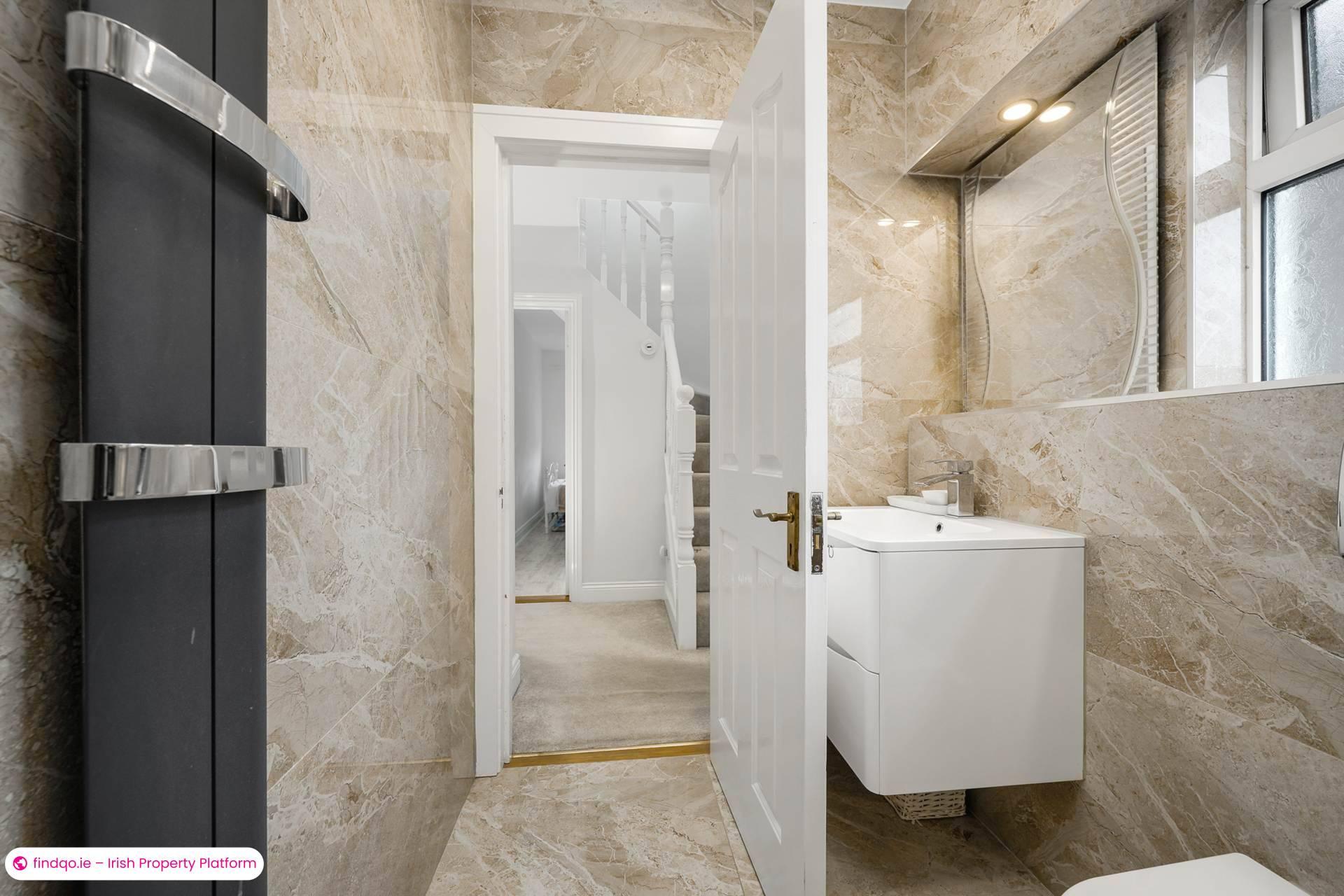 Semi-detached house for Sale in Glenageary, Dublin (County)