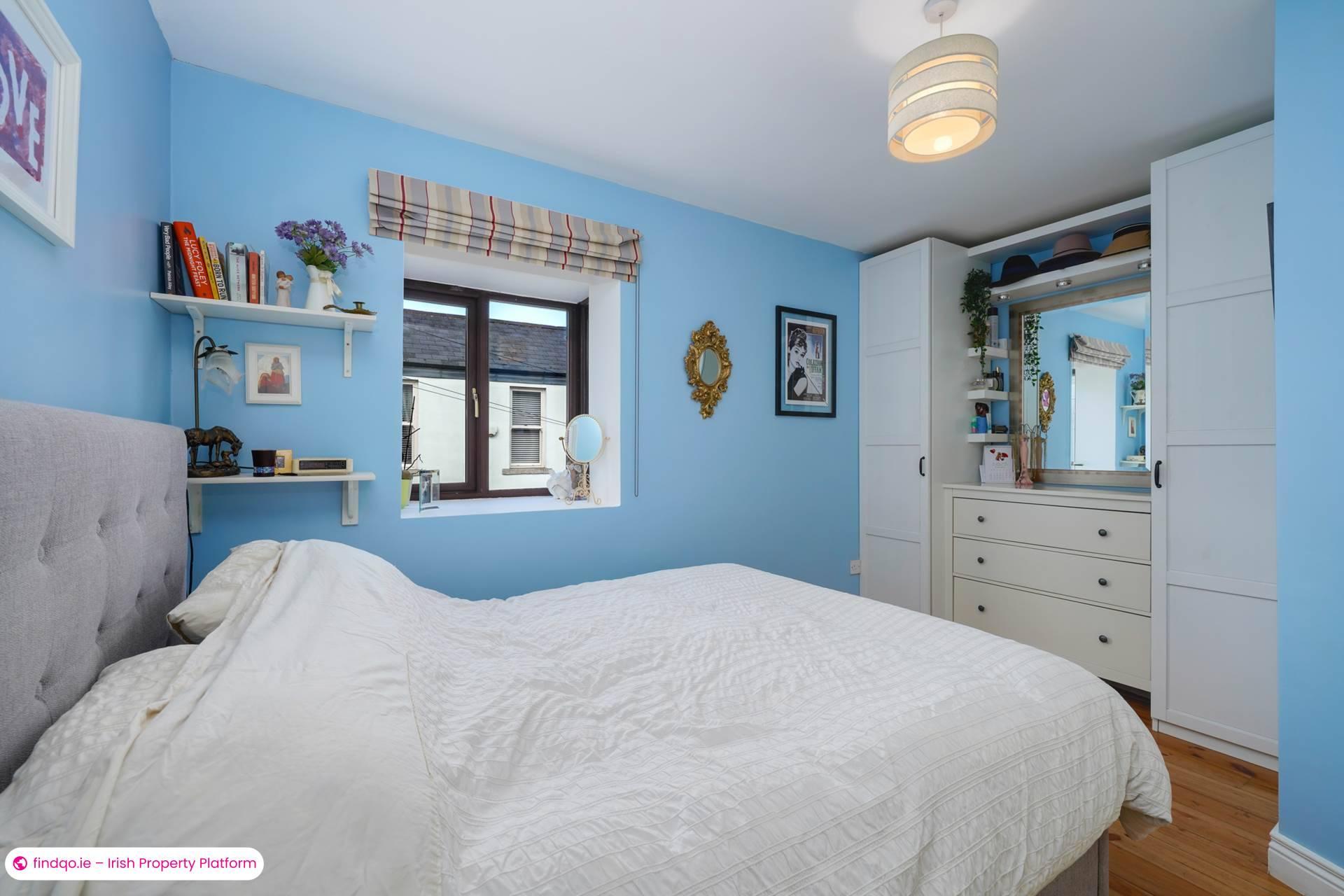 Terraced house for Sale in Irishtown, Mayo