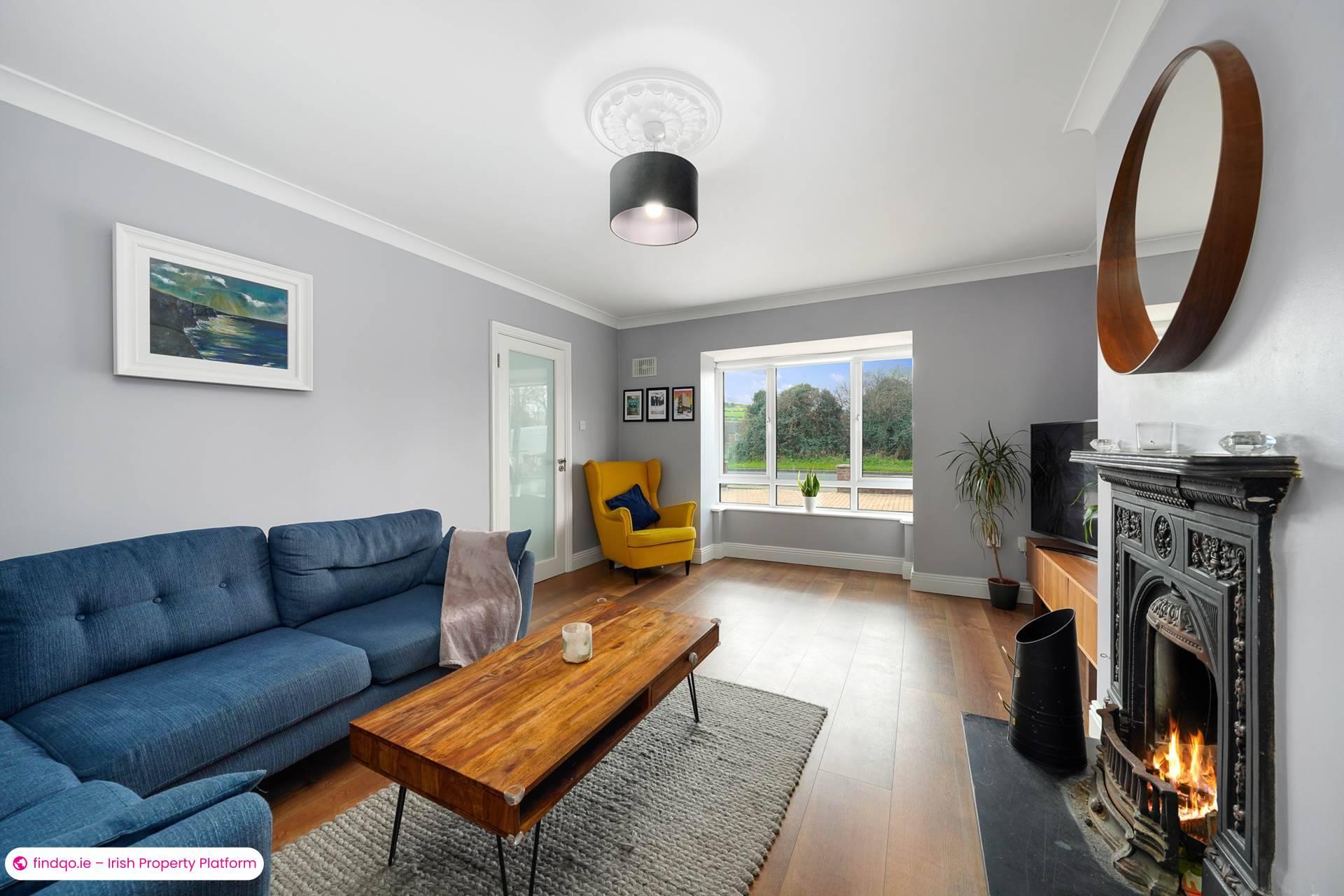 Semi-detached house for Sale in Ballycullen, Wicklow