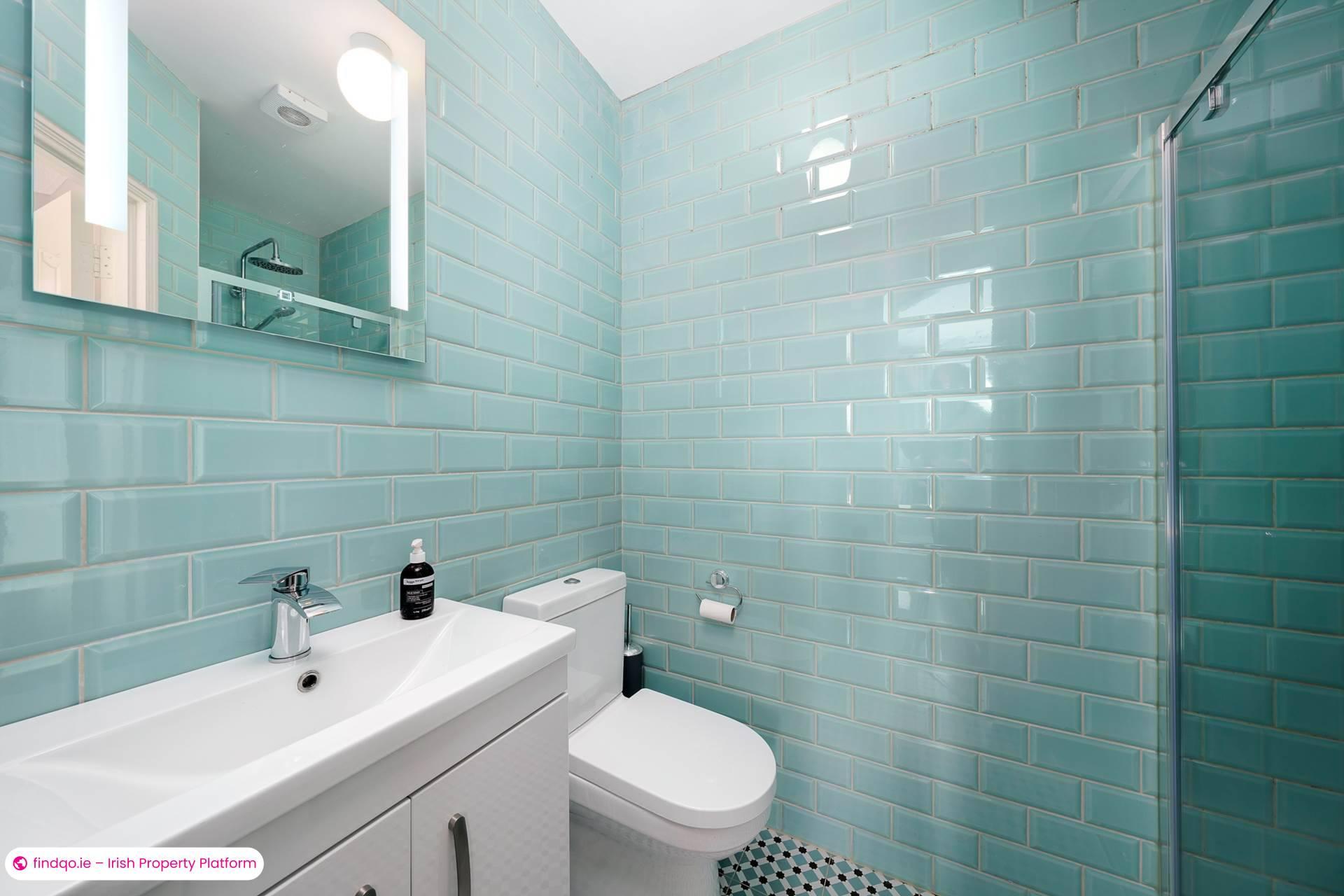 Semi-detached house for Sale in Ballycullen, Wicklow