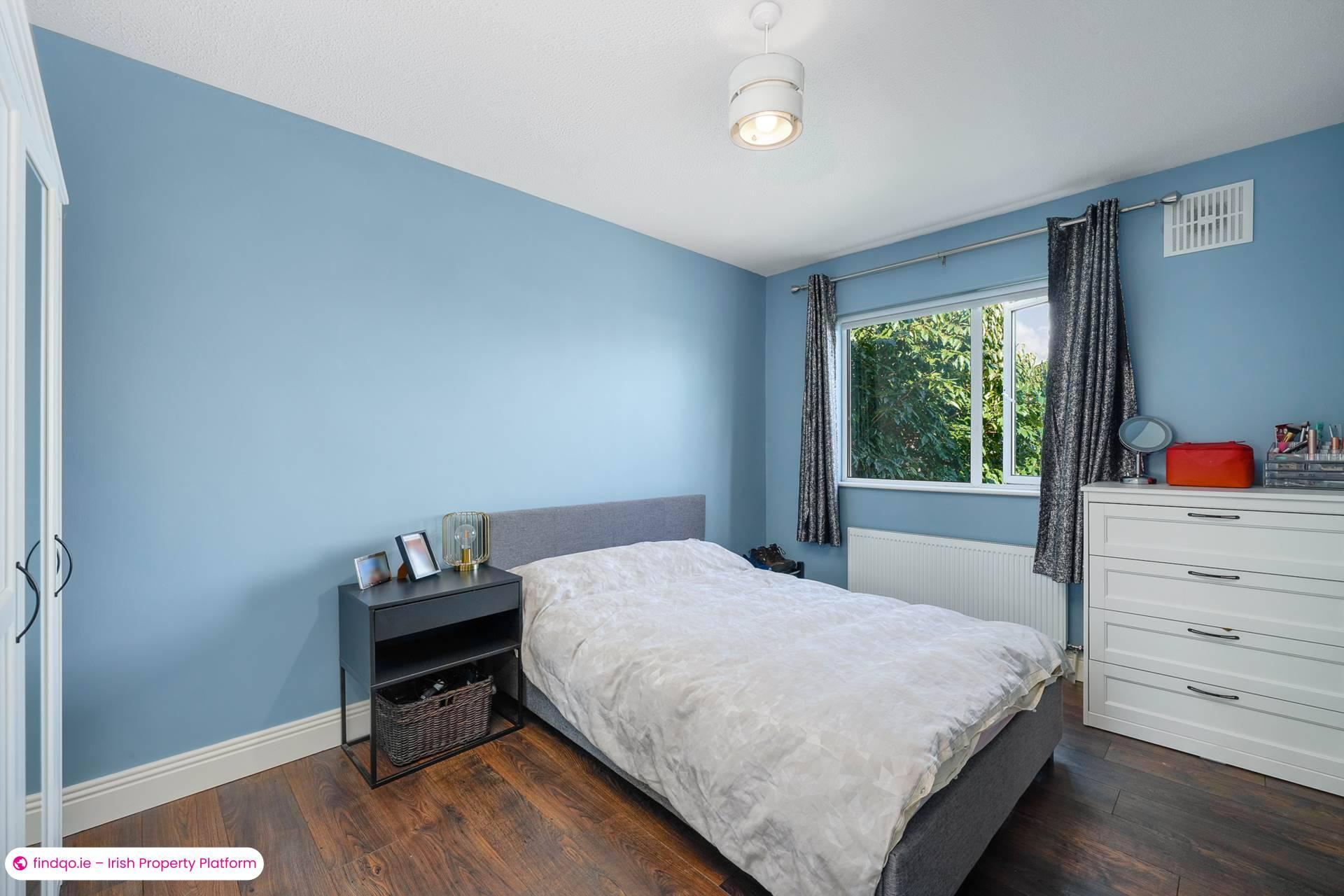 Semi-detached house for Sale in Ballycullen, Wicklow