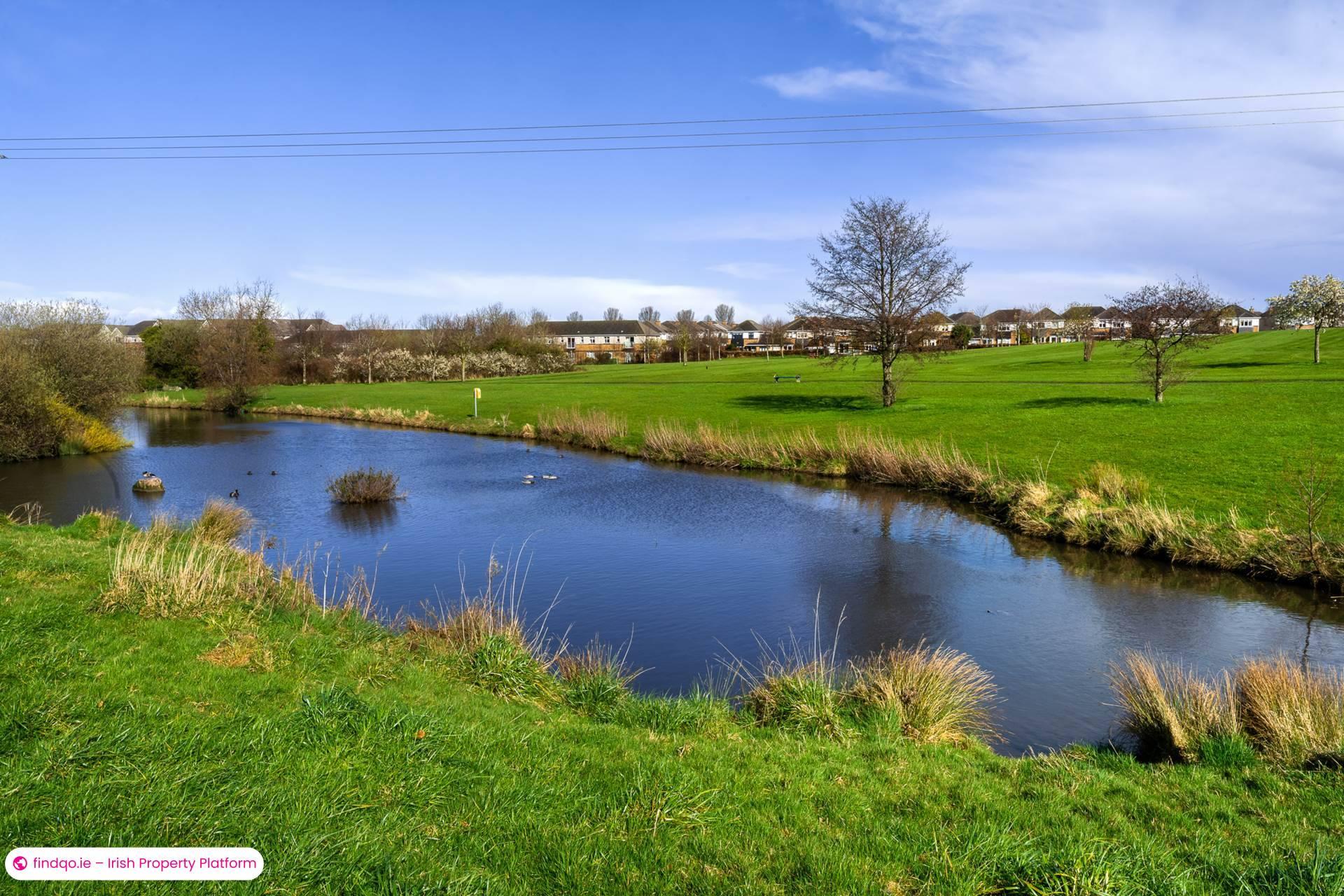 Semi-detached house for Sale in Ballycullen, Wicklow