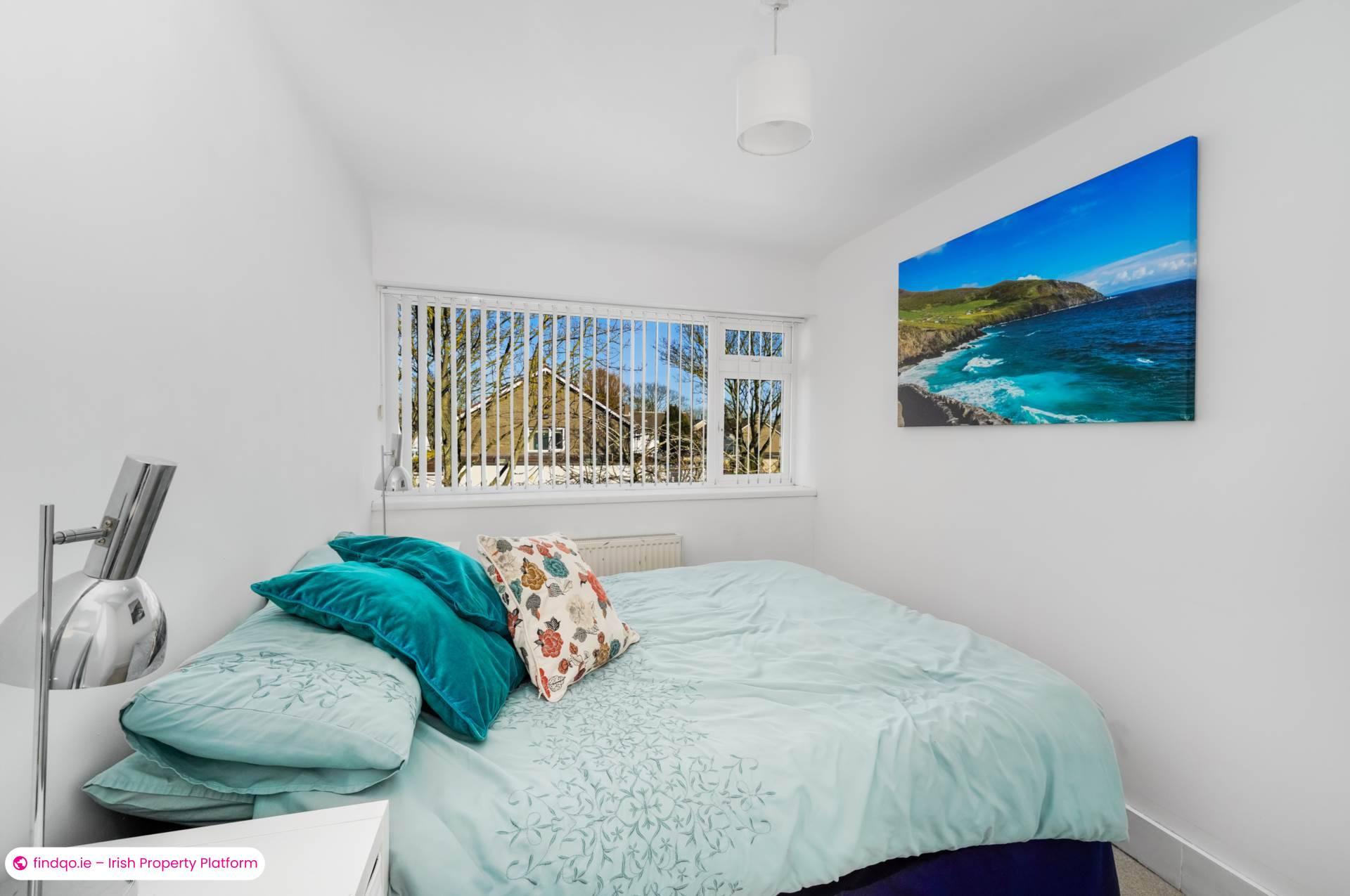 End of terrace house for Sale in Sutton, Dublin 13