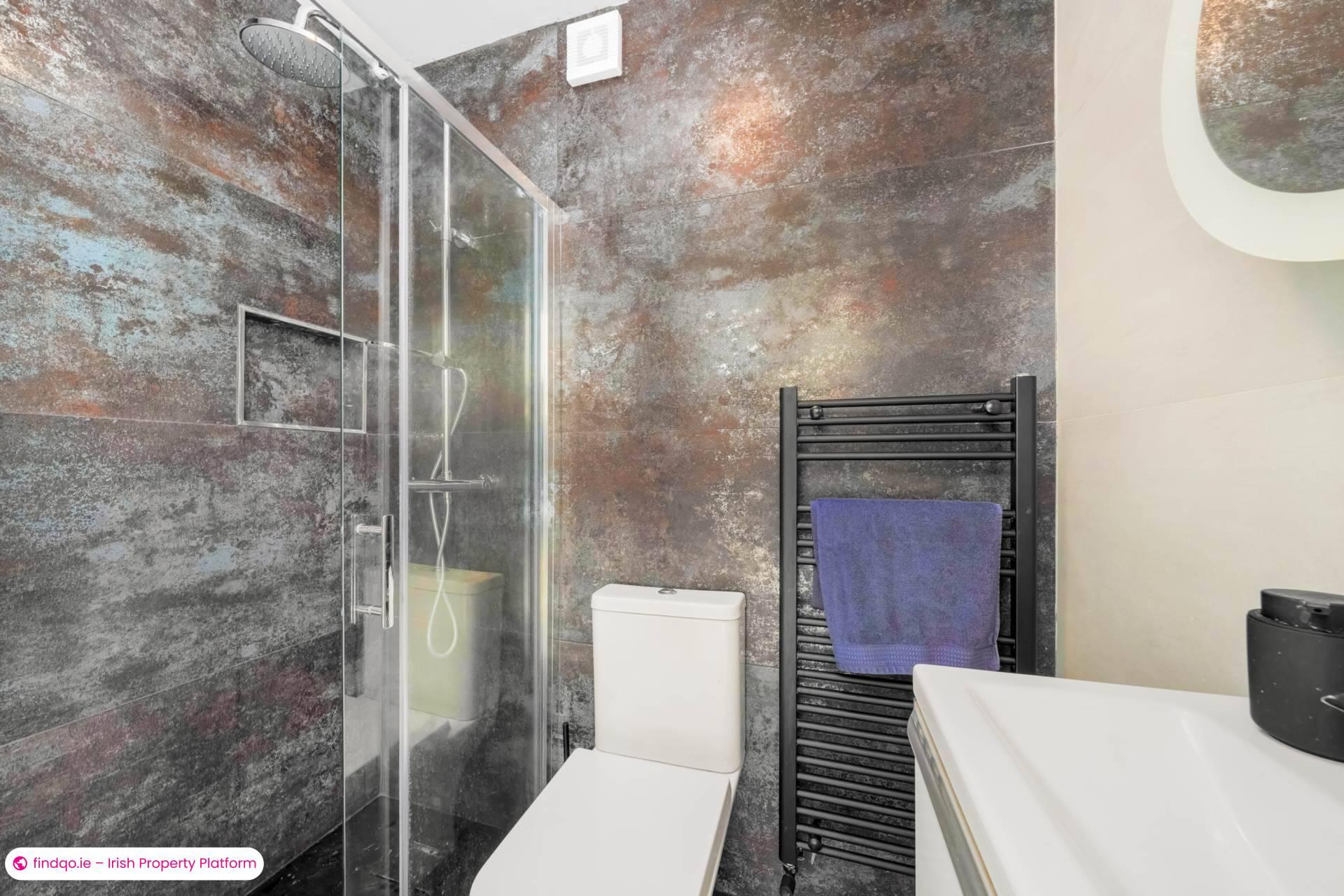 End of terrace house for Sale in Sutton, Dublin 13