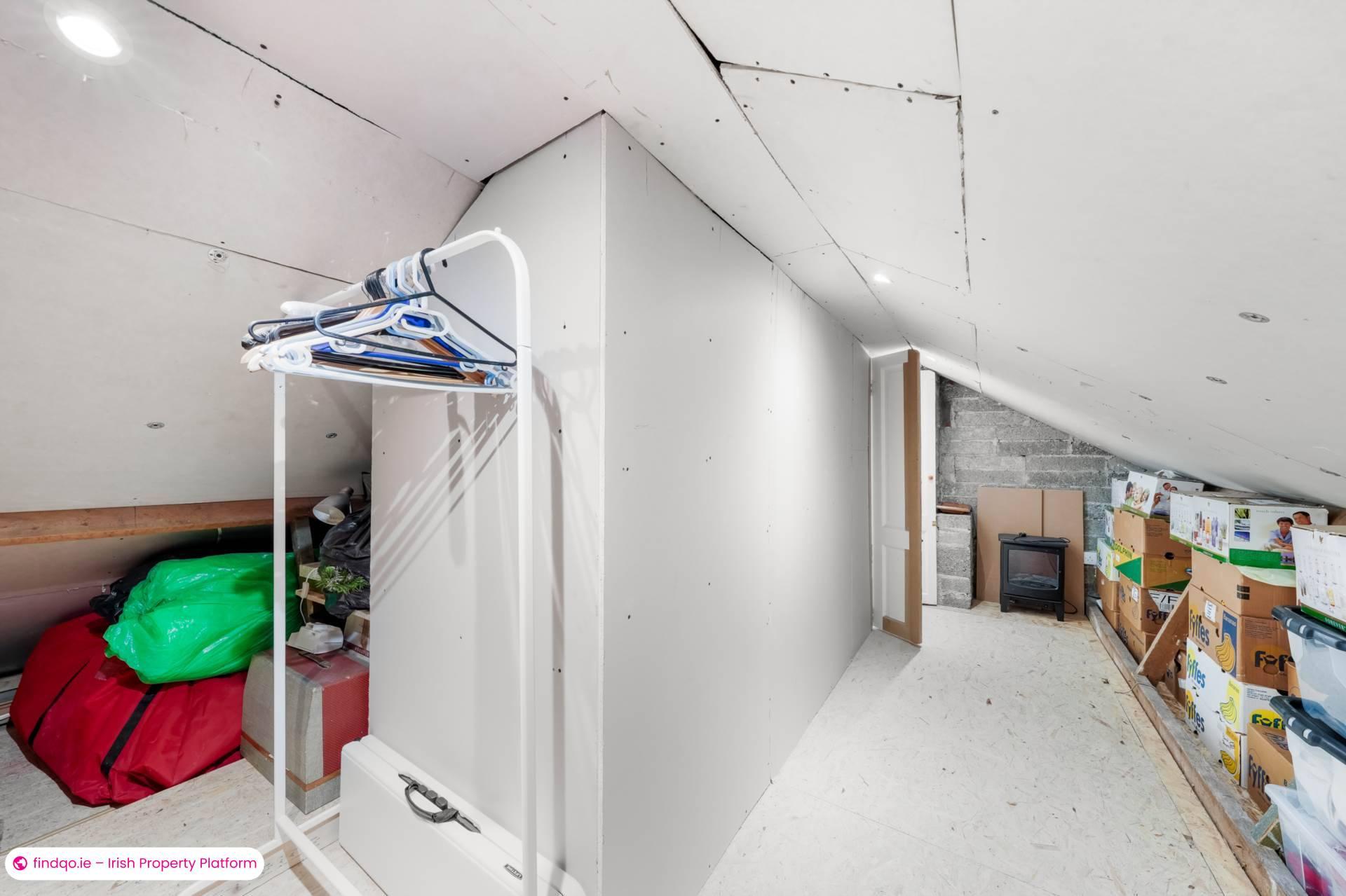 End of terrace house for Sale in Sutton, Dublin 13