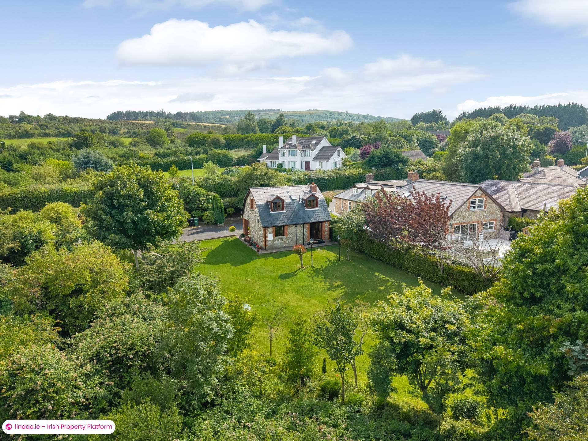 Detached house for Sale in Rathmichael, Dublin 18