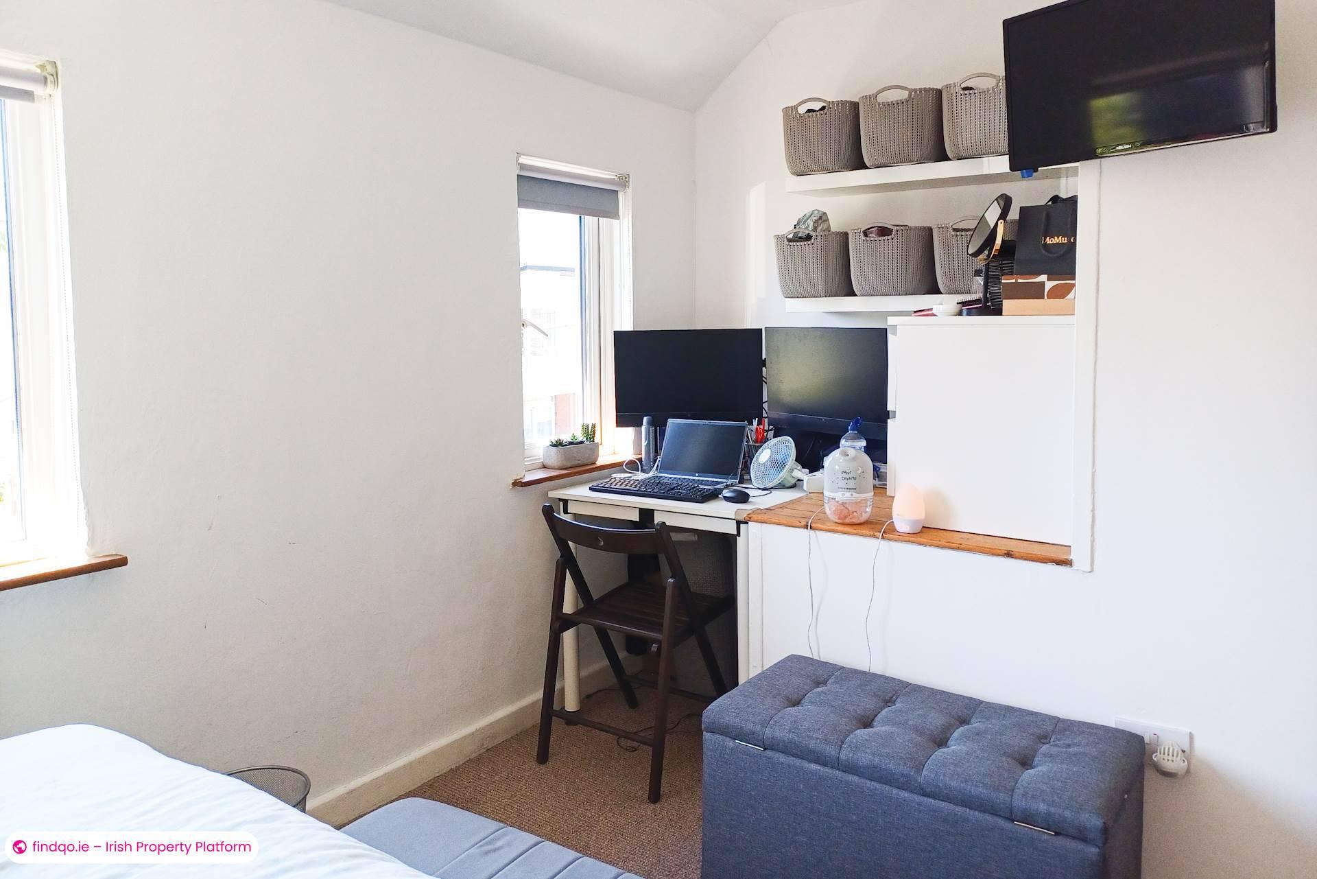 Terraced house for Sale in Dundrum, Down