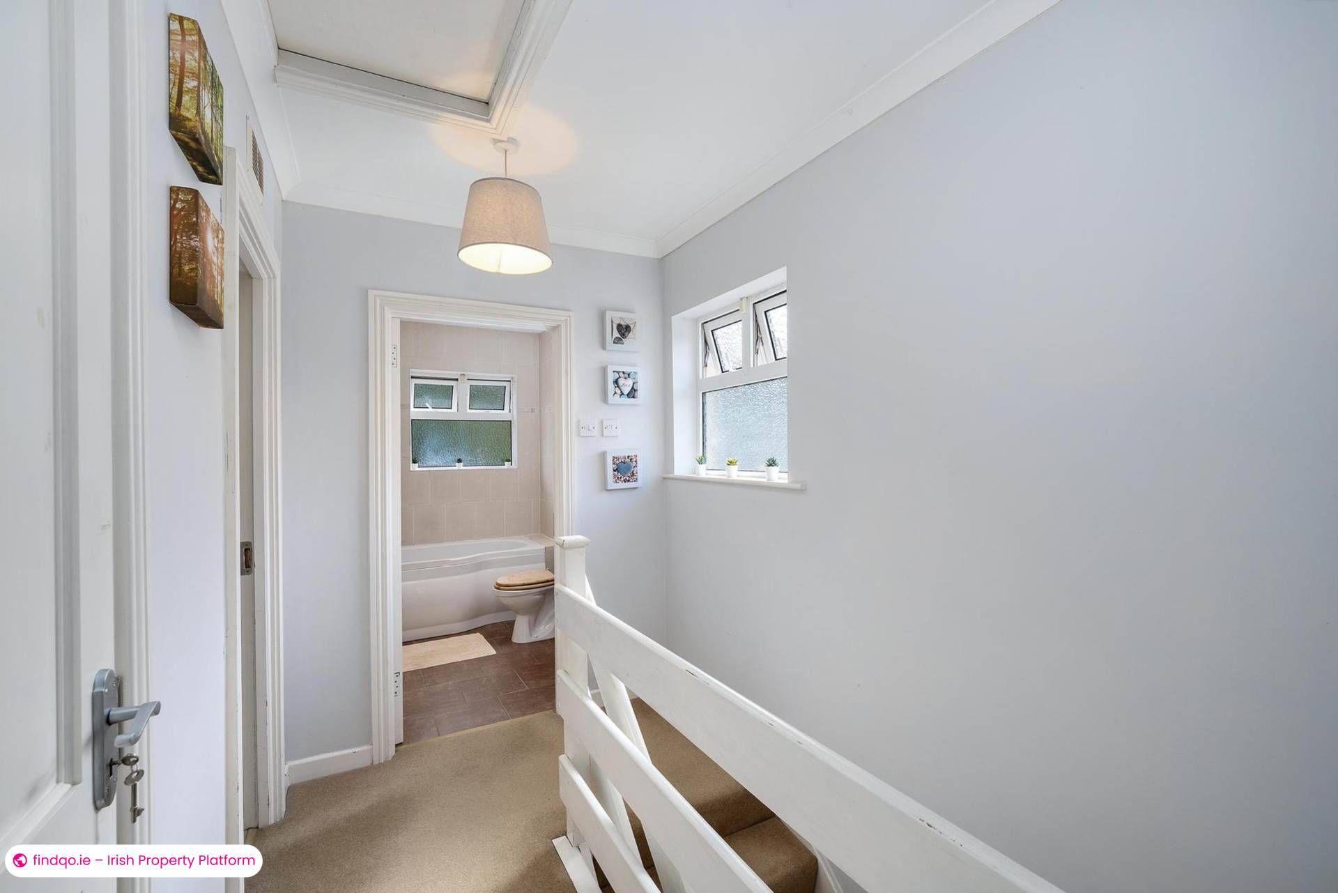 Semi-detached house for Sale in Shankill, Antrim