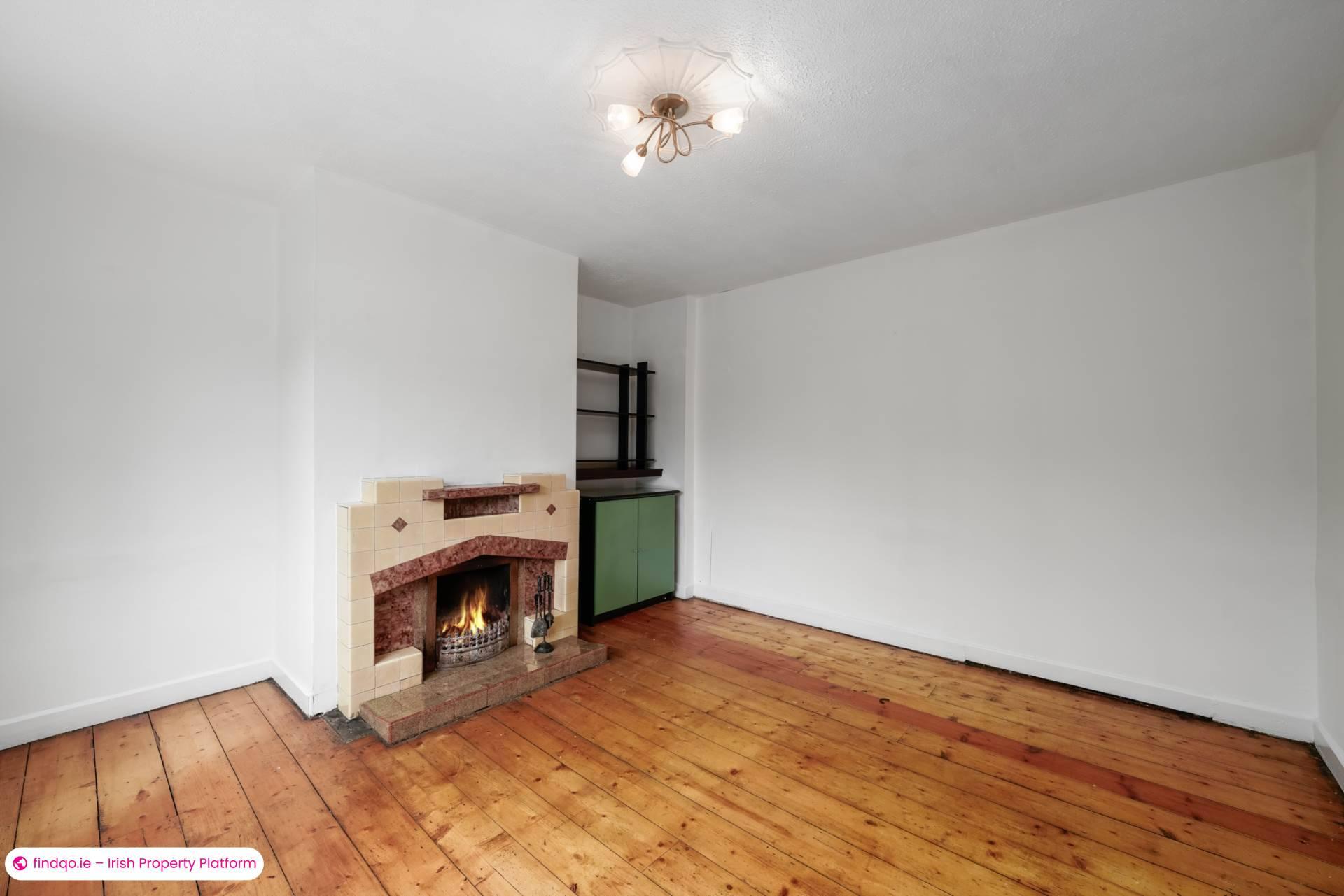 End of terrace house for Sale in Dublin 6W