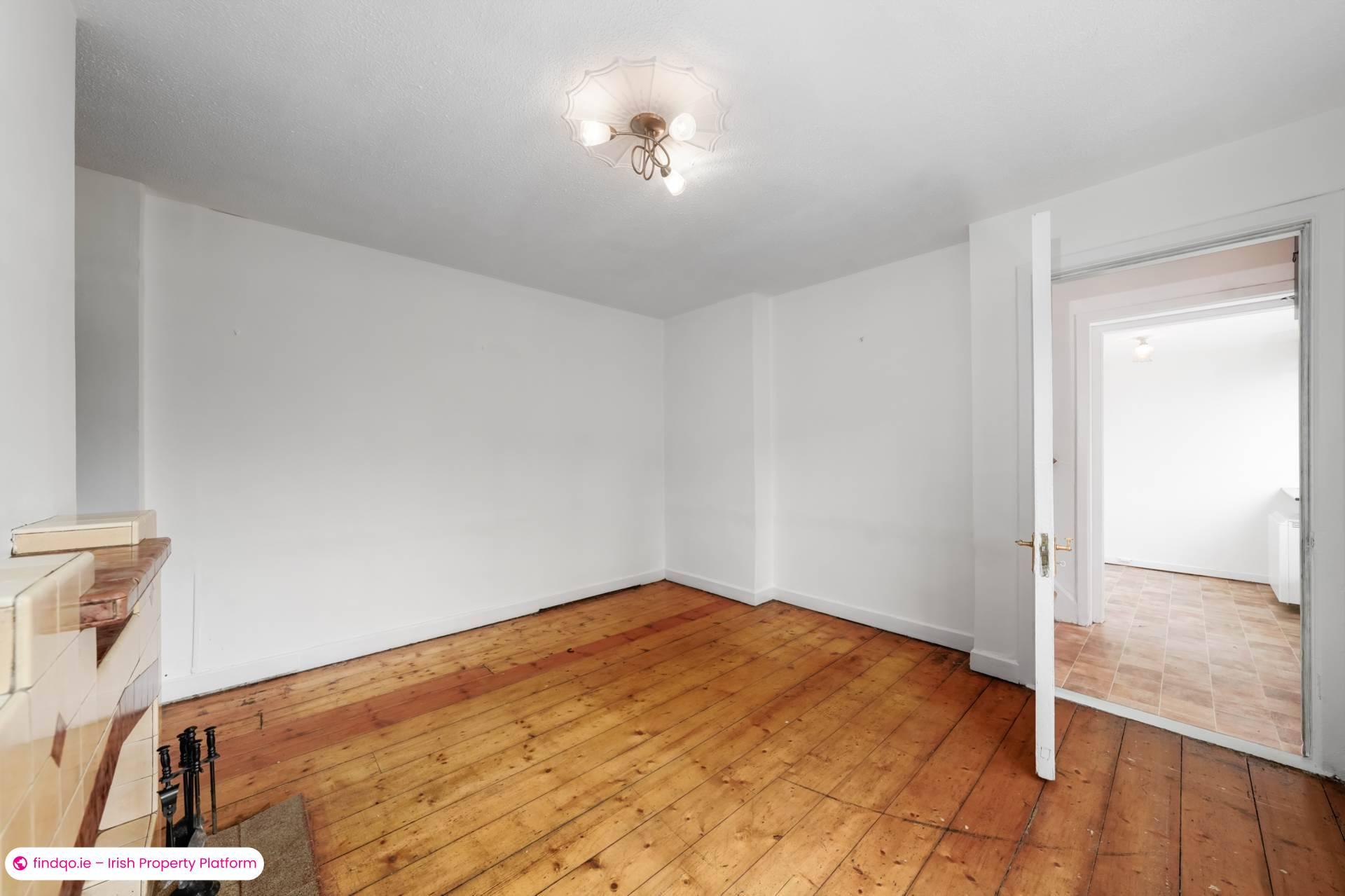 End of terrace house for Sale in Dublin 6W