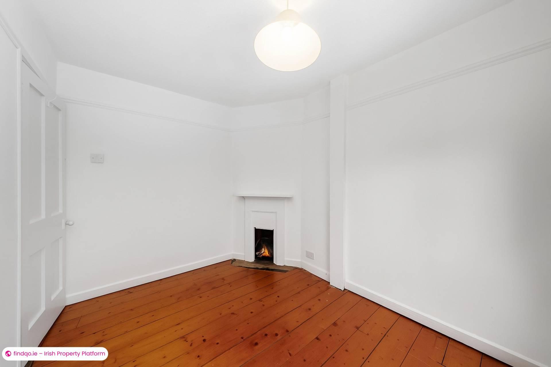 End of terrace house for Sale in Dublin 6W