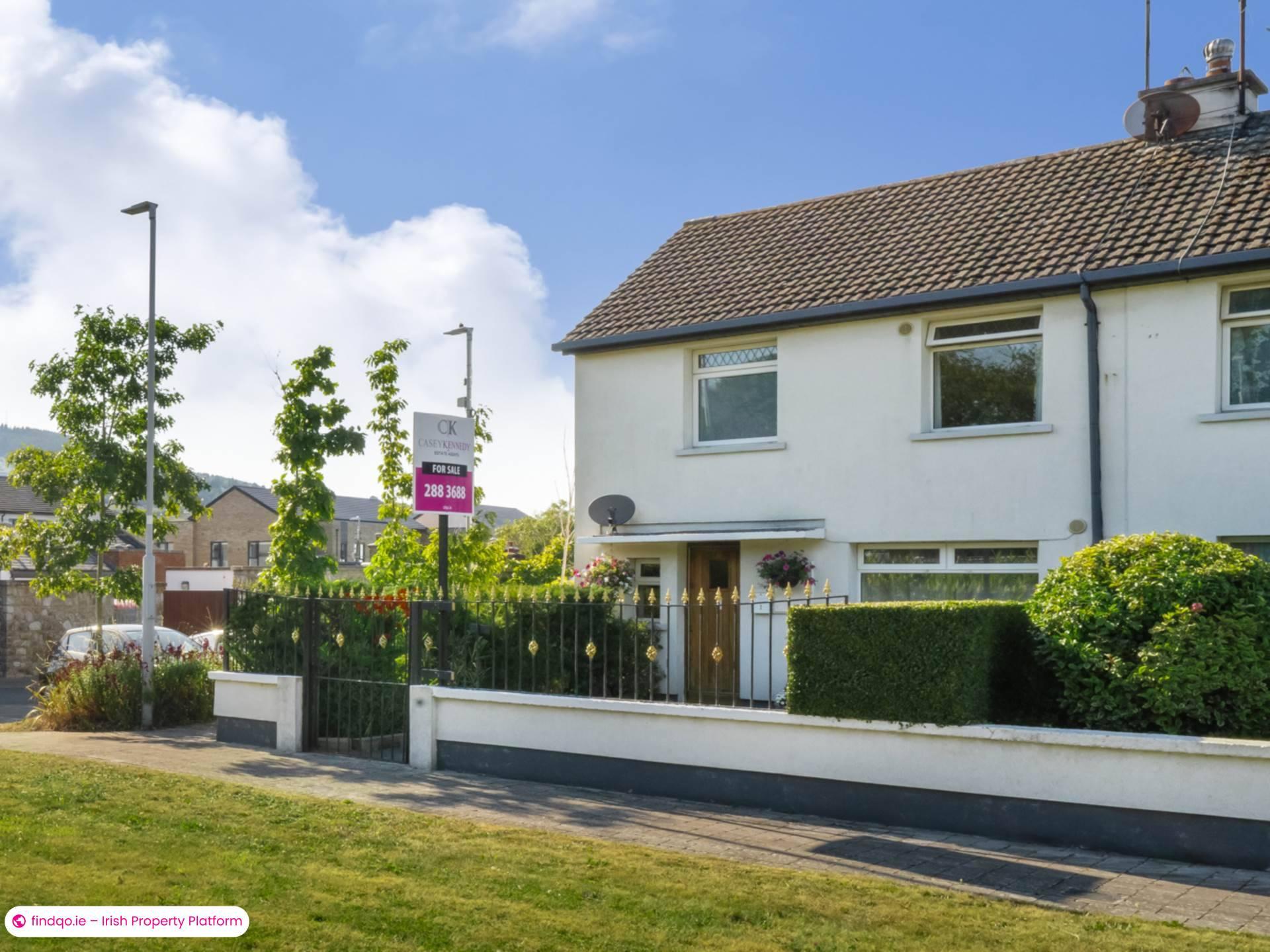 End of terrace house for Sale in Kilternan, Dublin 18