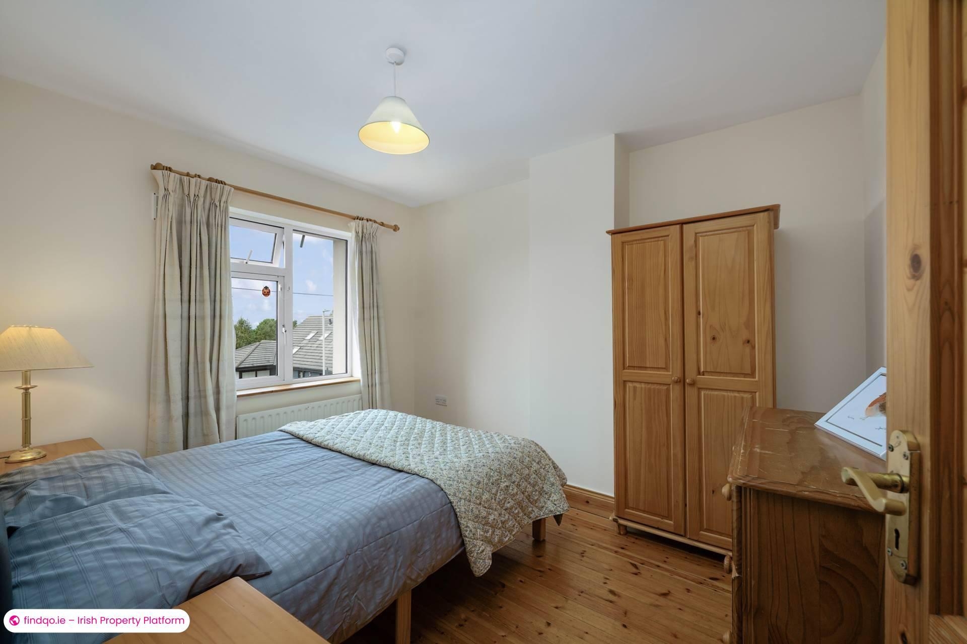 End of terrace house for Sale in Kilternan, Dublin 18