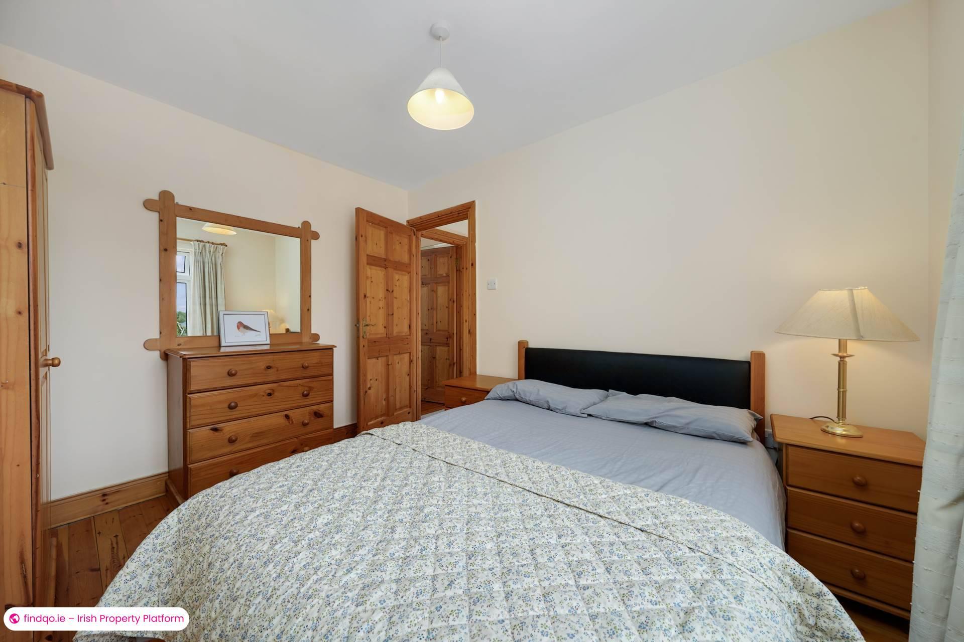 End of terrace house for Sale in Kilternan, Dublin 18