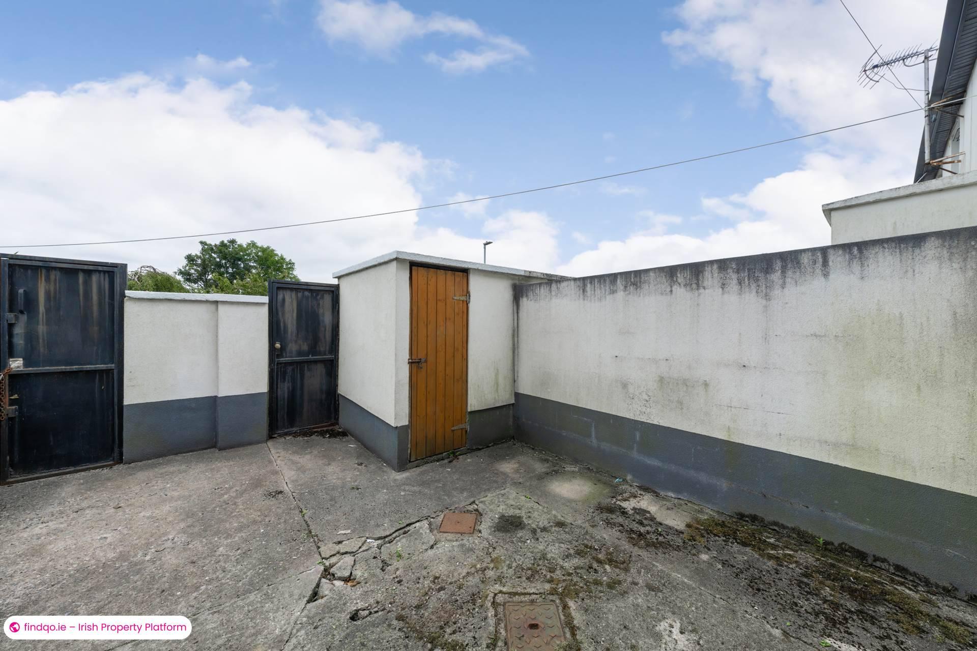 End of terrace house for Sale in Kilternan, Dublin 18