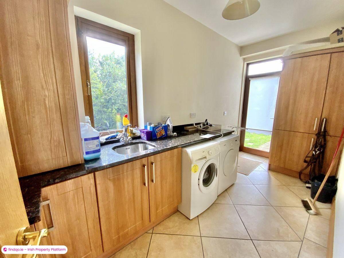 Detached house for Sale in Gorey, Wexford