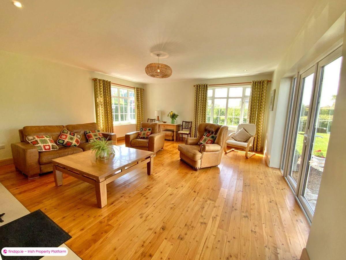 Detached house for Sale in Arklow, Wicklow