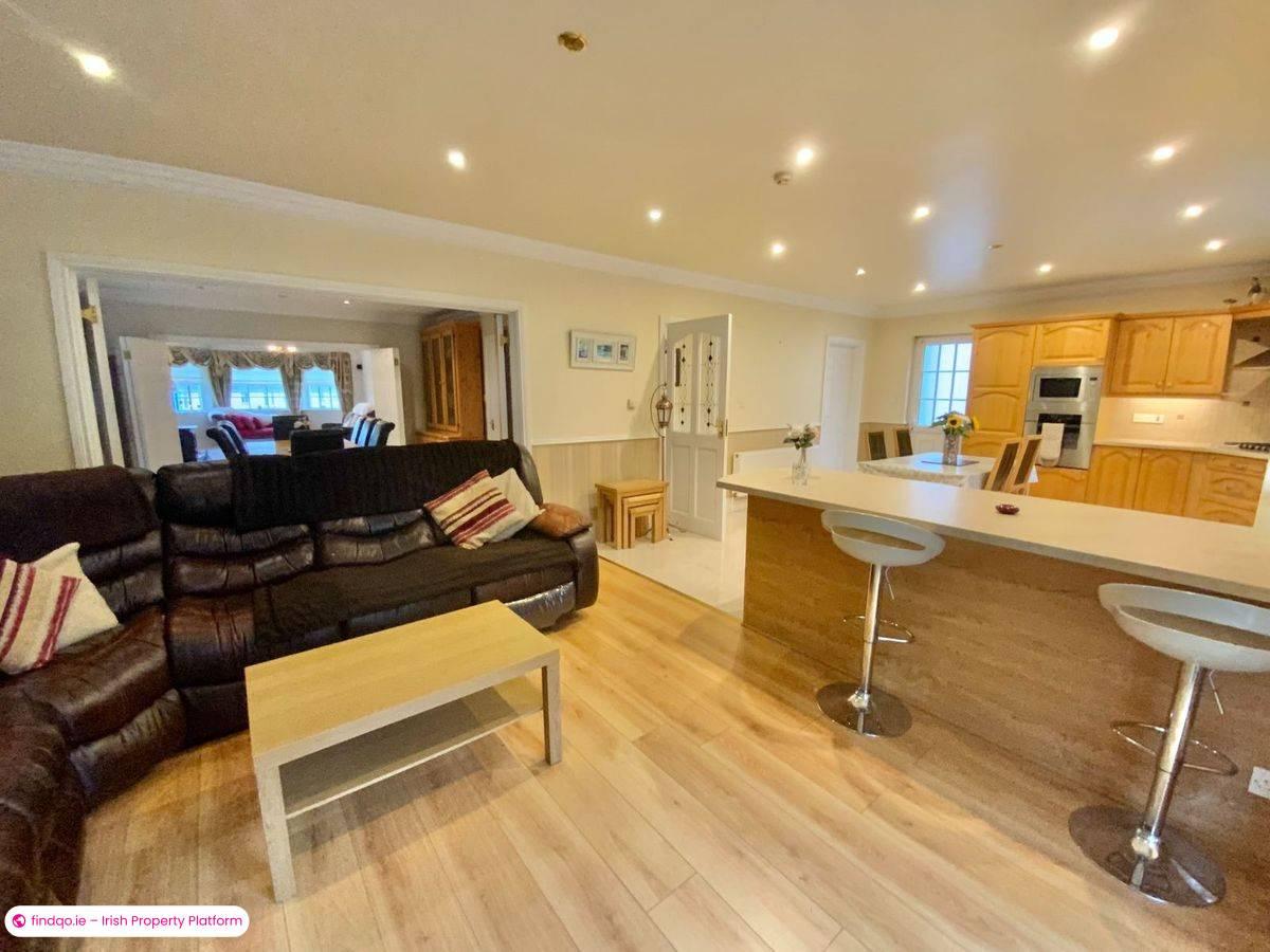 Detached house for Sale in Arklow, Wicklow