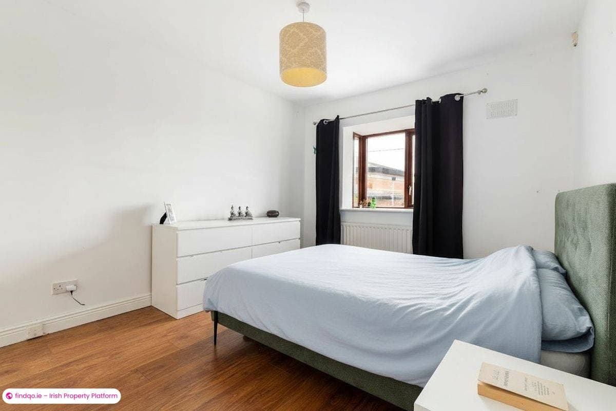 Terraced house for Sale in Sutton, Dublin (County)