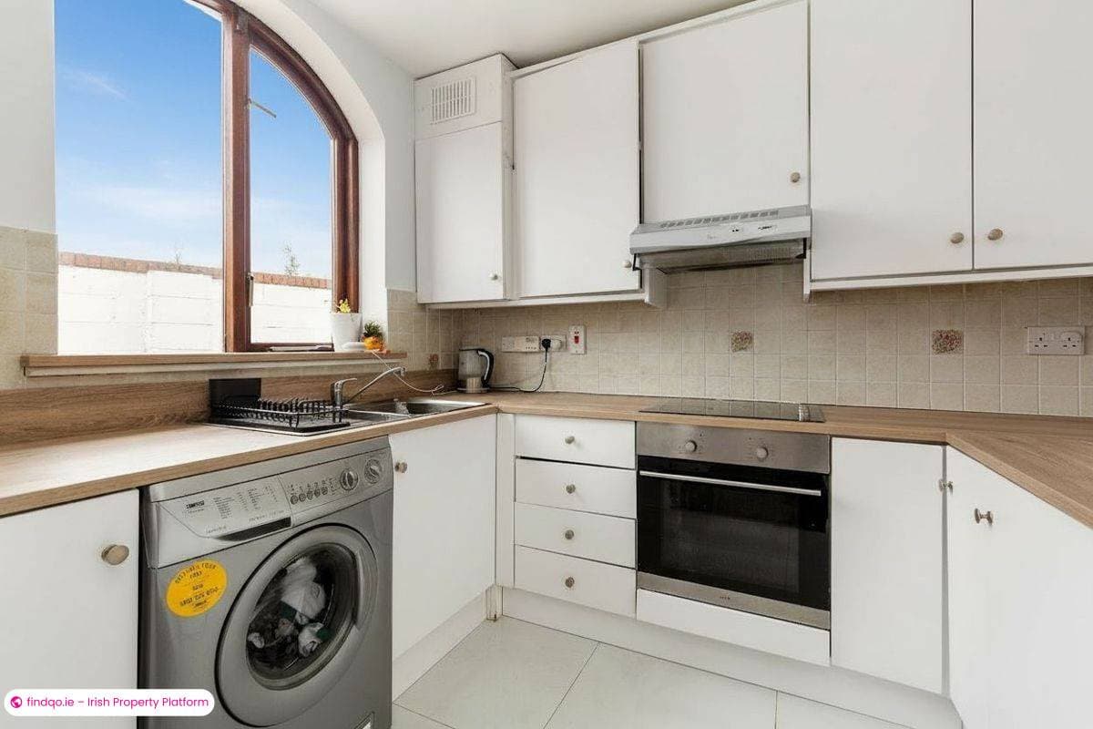 Terraced house for Sale in Sutton, Dublin (County)