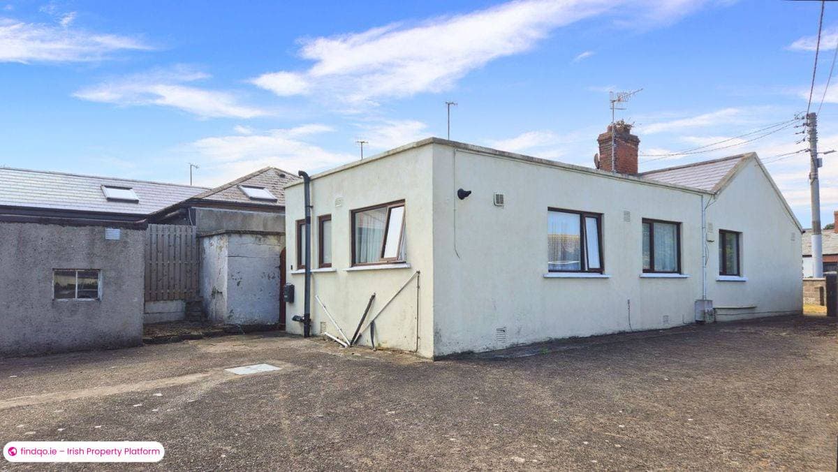 End of terrace house for Sale in Howth, Dublin 13