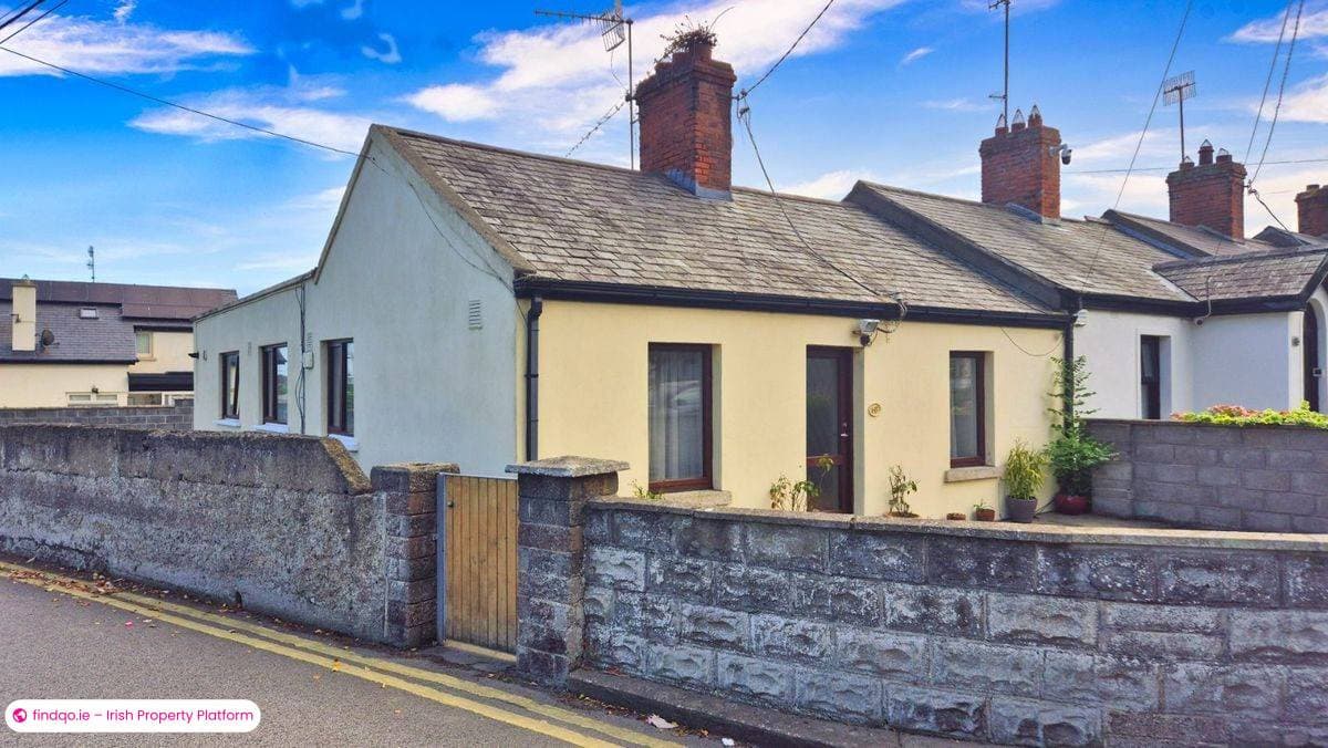 End of terrace house for Sale in Howth, Dublin 13
