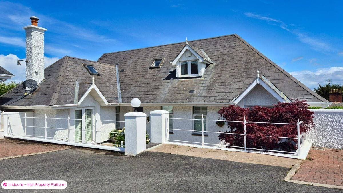 Detached house for Sale in Howth, Dublin (County)