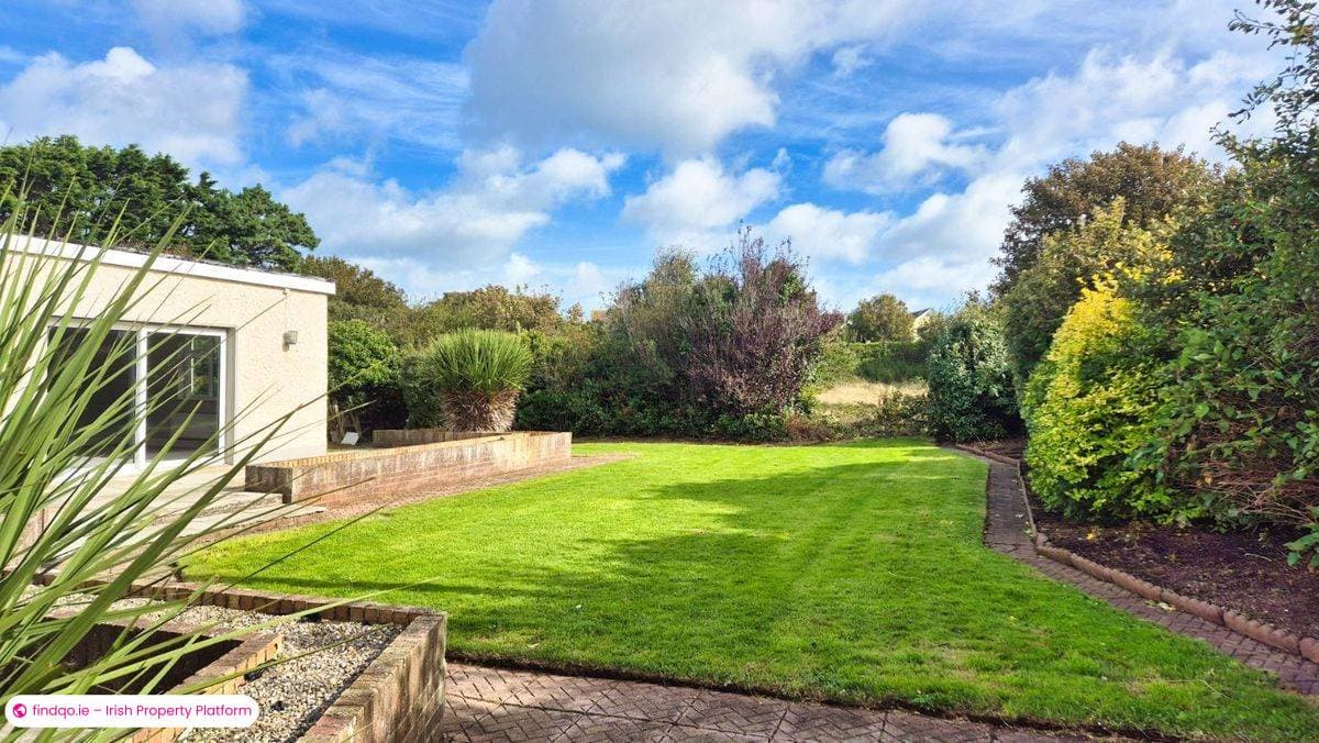 Detached house for Sale in Sutton, Dublin (County)