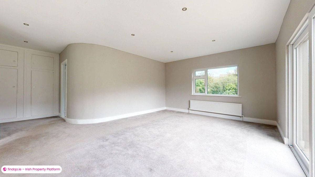 Detached house for Sale in Sutton, Dublin (County)