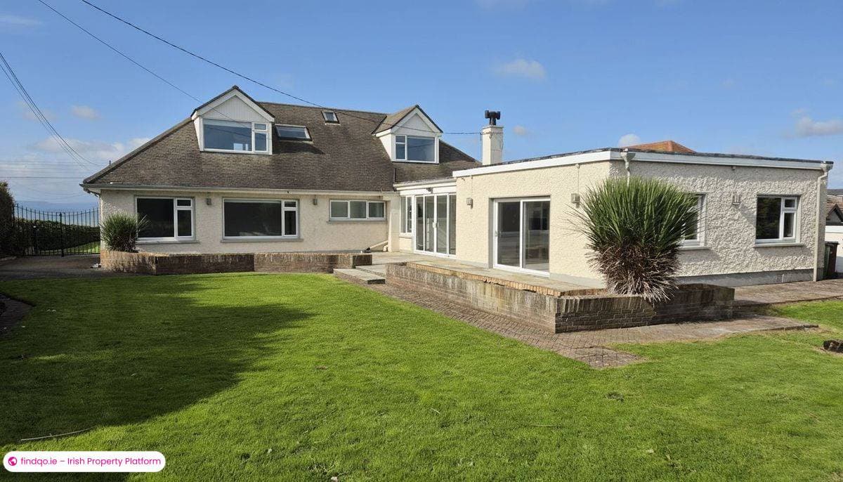 Detached house for Sale in Sutton, Dublin (County)