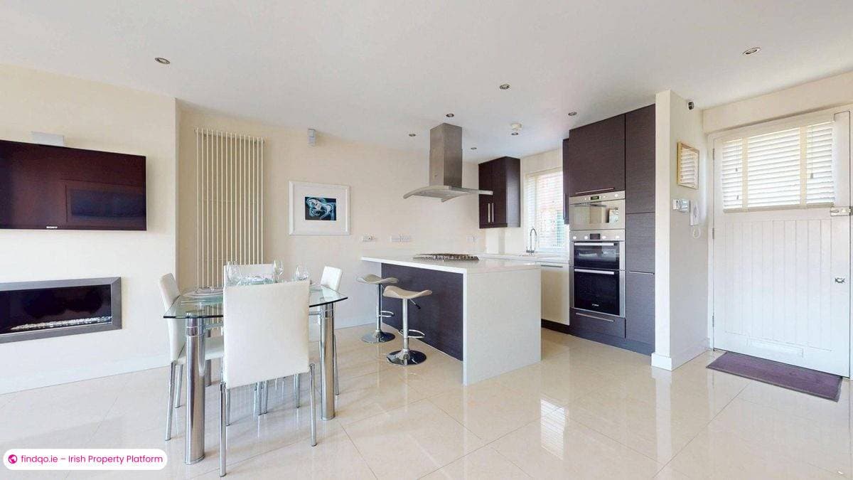 2 Bedroom House for Rent in Howth, Dublin 13
