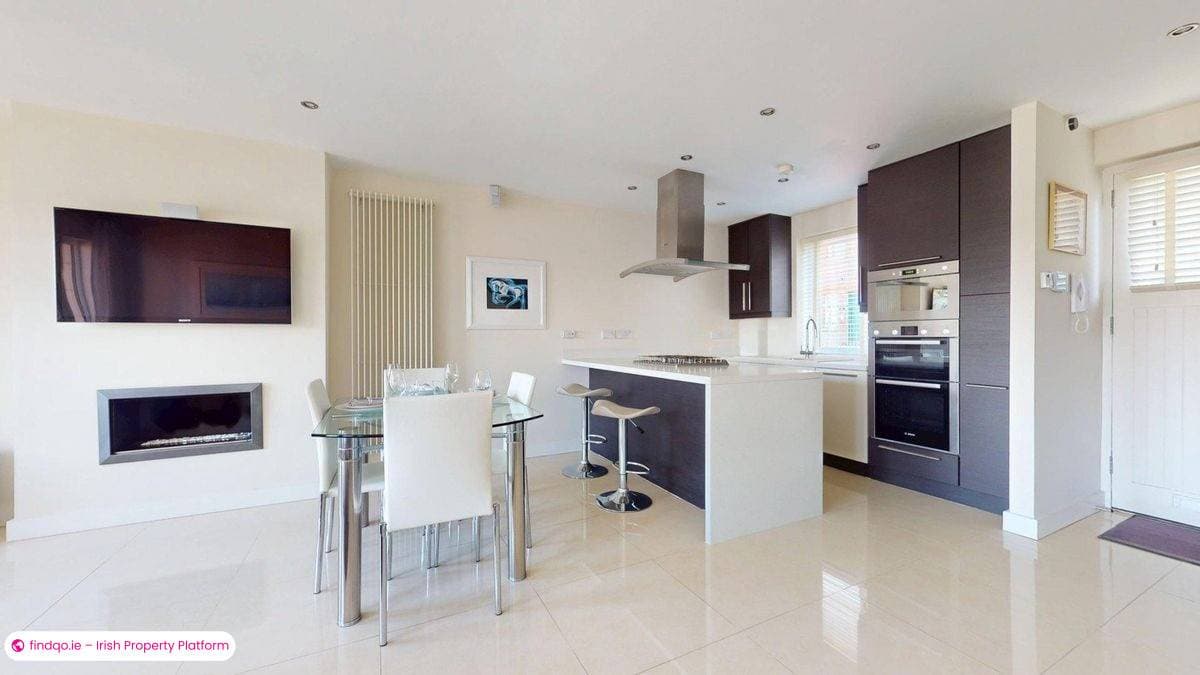 2 Bedroom House for Rent in Howth, Dublin 13