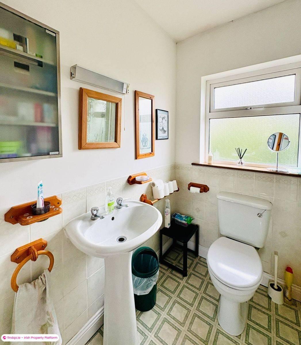 Semi-detached house for Sale in Tralee, Kerry