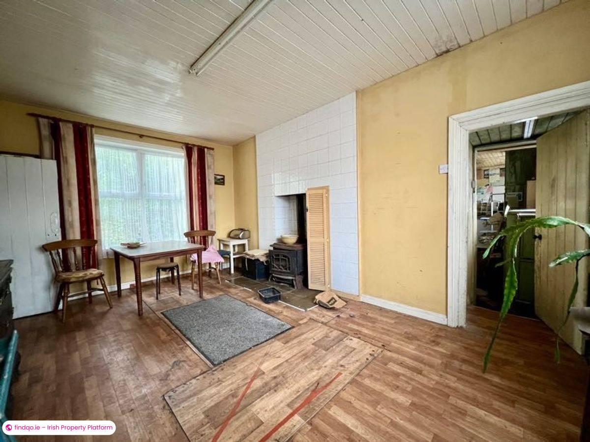 Detached house for Sale in Tralee, Kerry