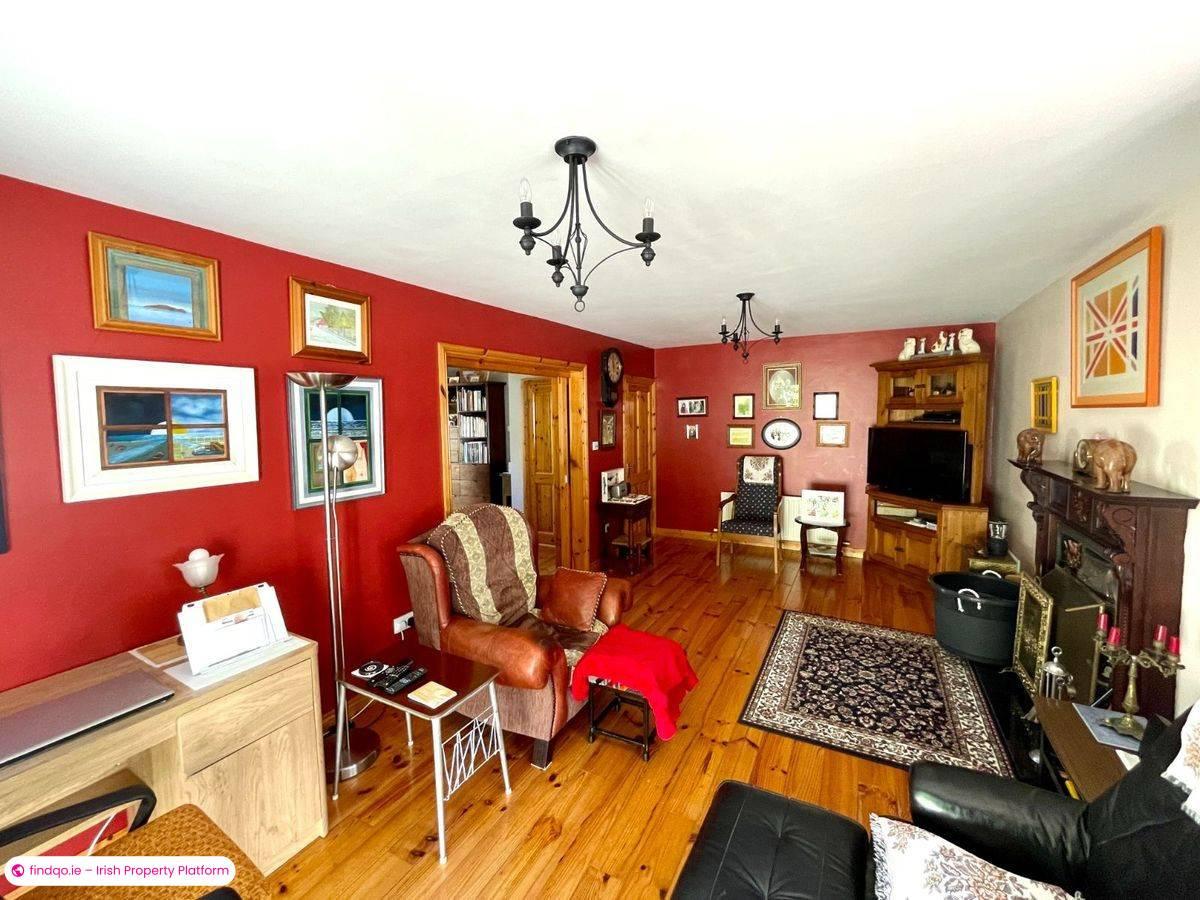 Detached house for Sale in Tralee, Kerry