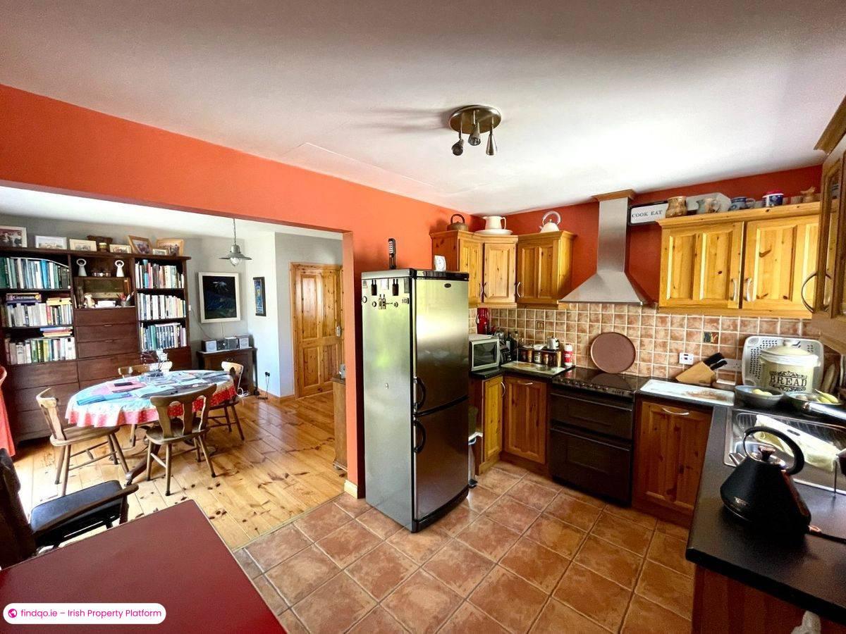 Detached house for Sale in Tralee, Kerry