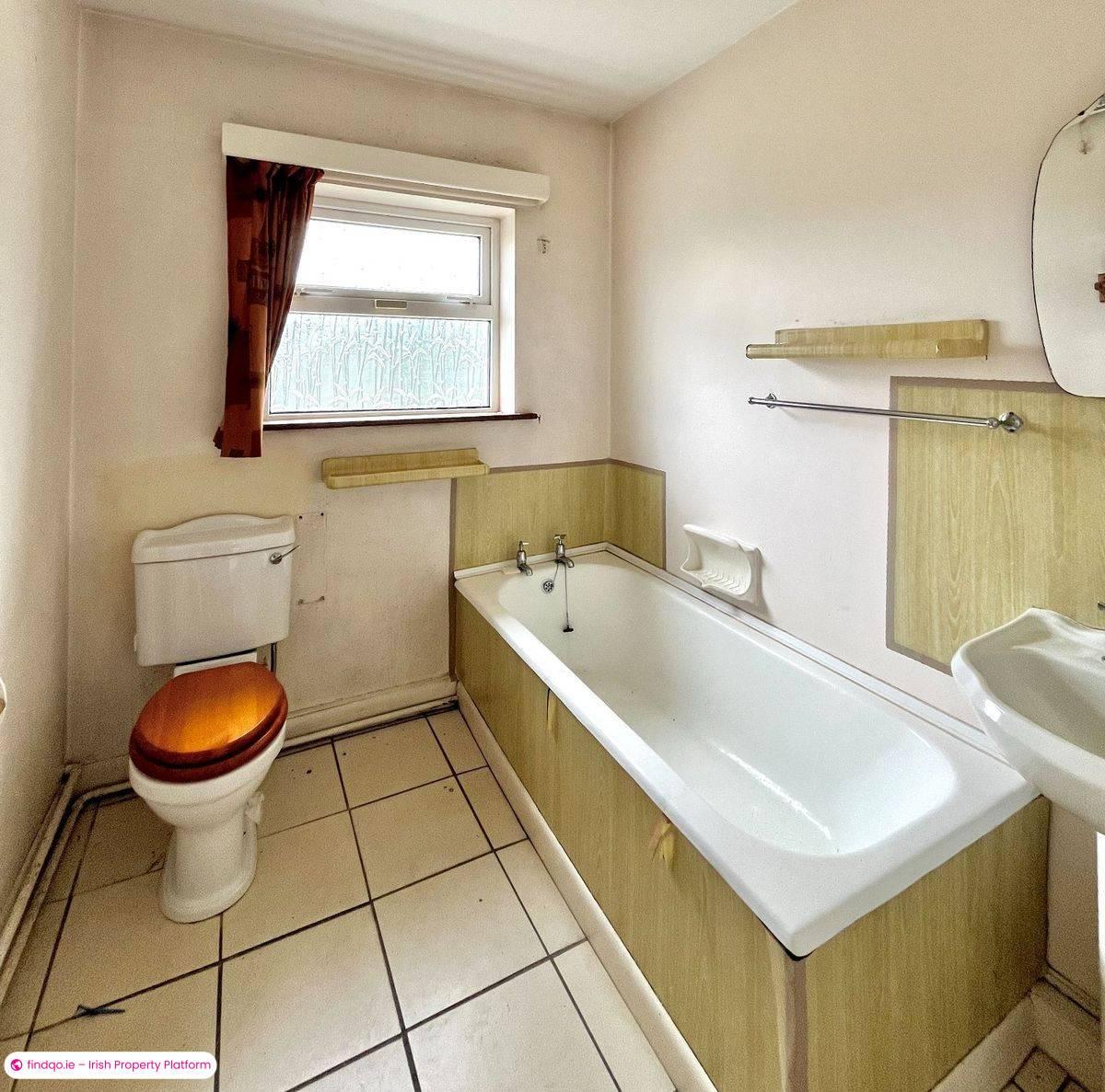 Bungalow for Sale in Tralee, Kerry