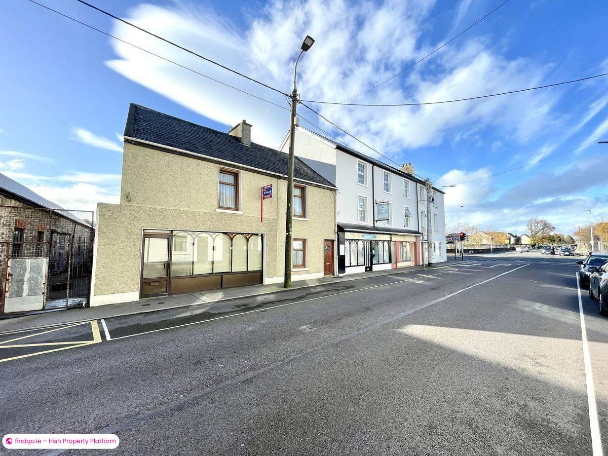 Semi-detached house for Sale in Tralee, Kerry
