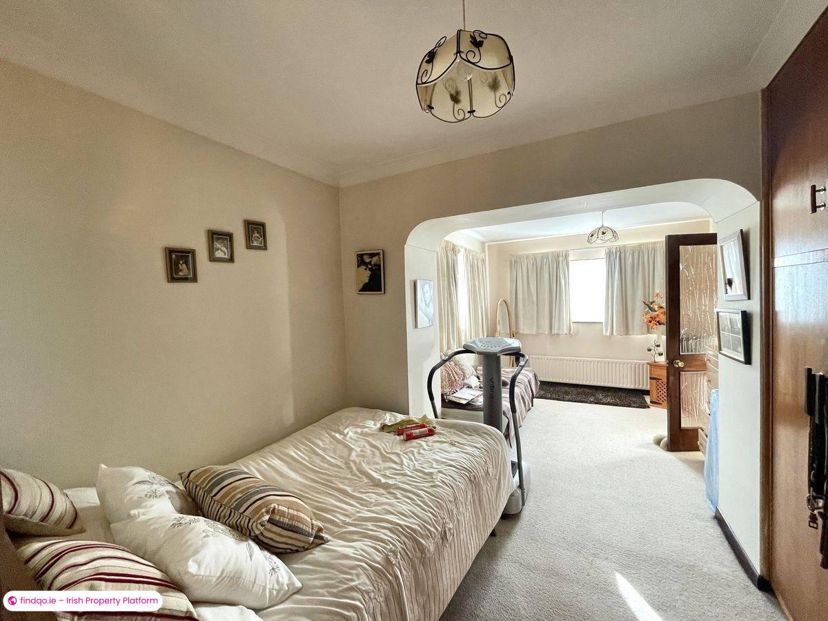 Semi-detached house for Sale in Tralee, Kerry