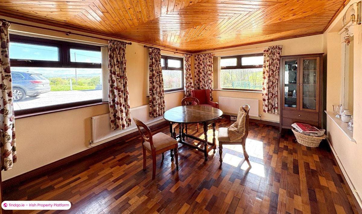 Detached house for Sale in Tralee, Kerry