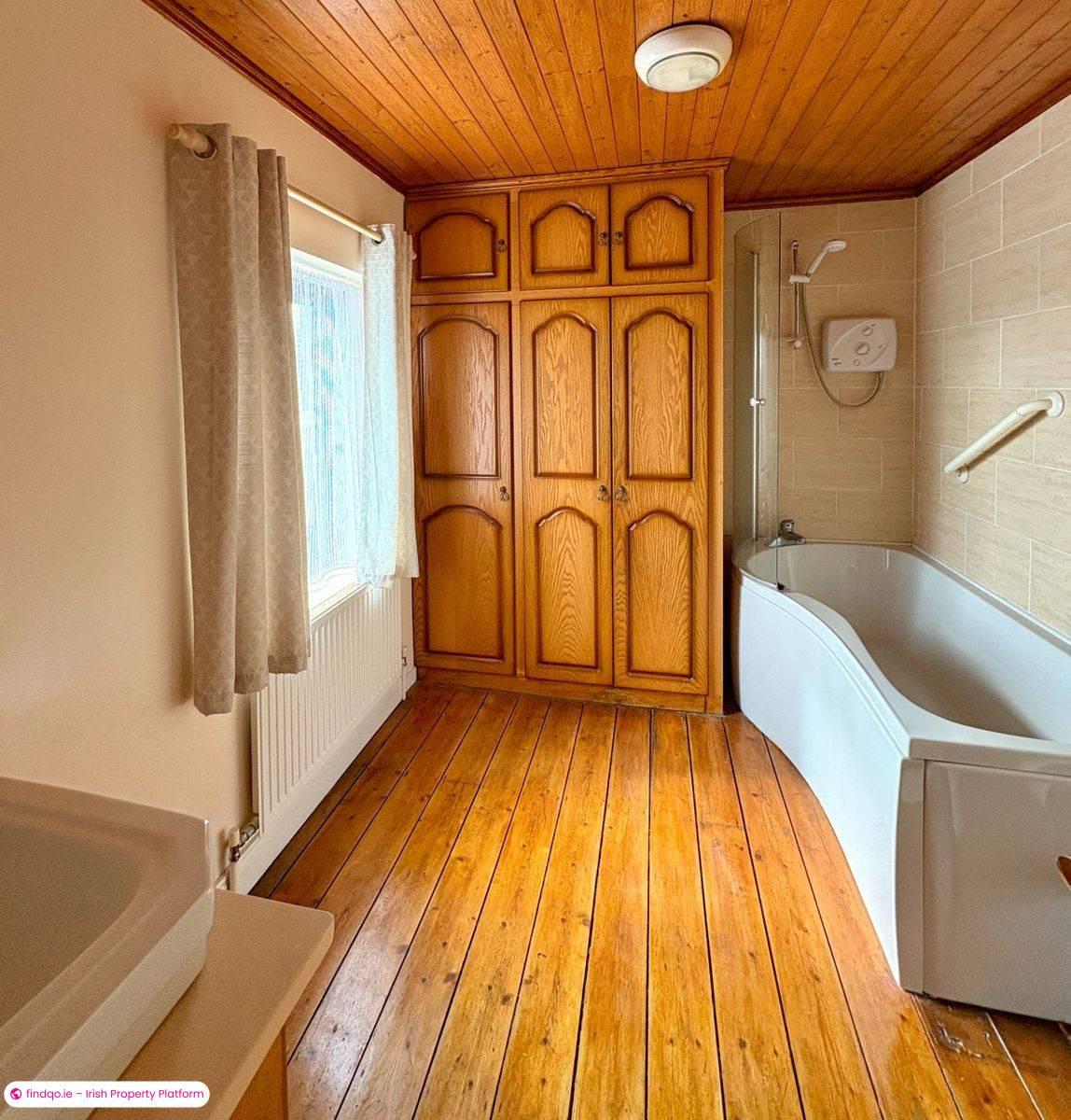 Detached house for Sale in Tralee, Kerry