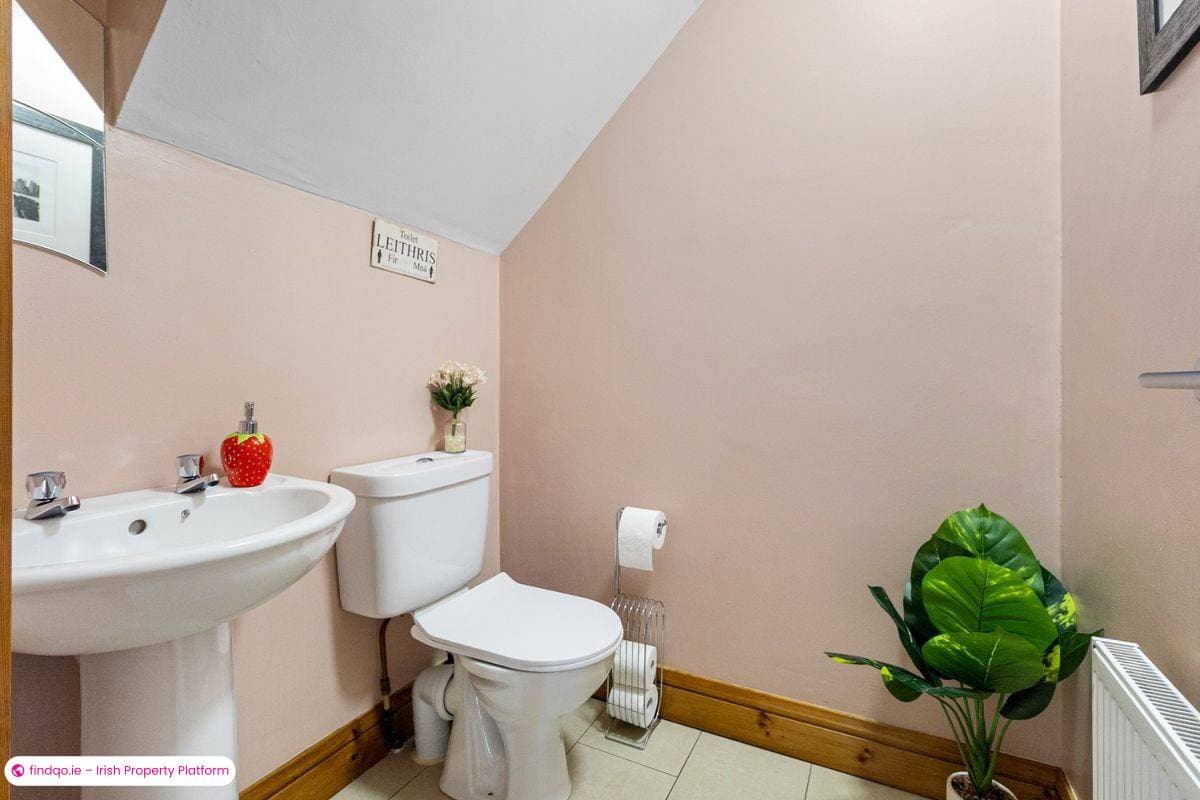 Semi-detached house for Sale in Watergrasshill, Cork, T56 D267