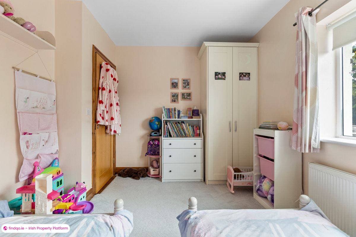 Semi-detached house for Sale in Watergrasshill, Cork, T56 D267