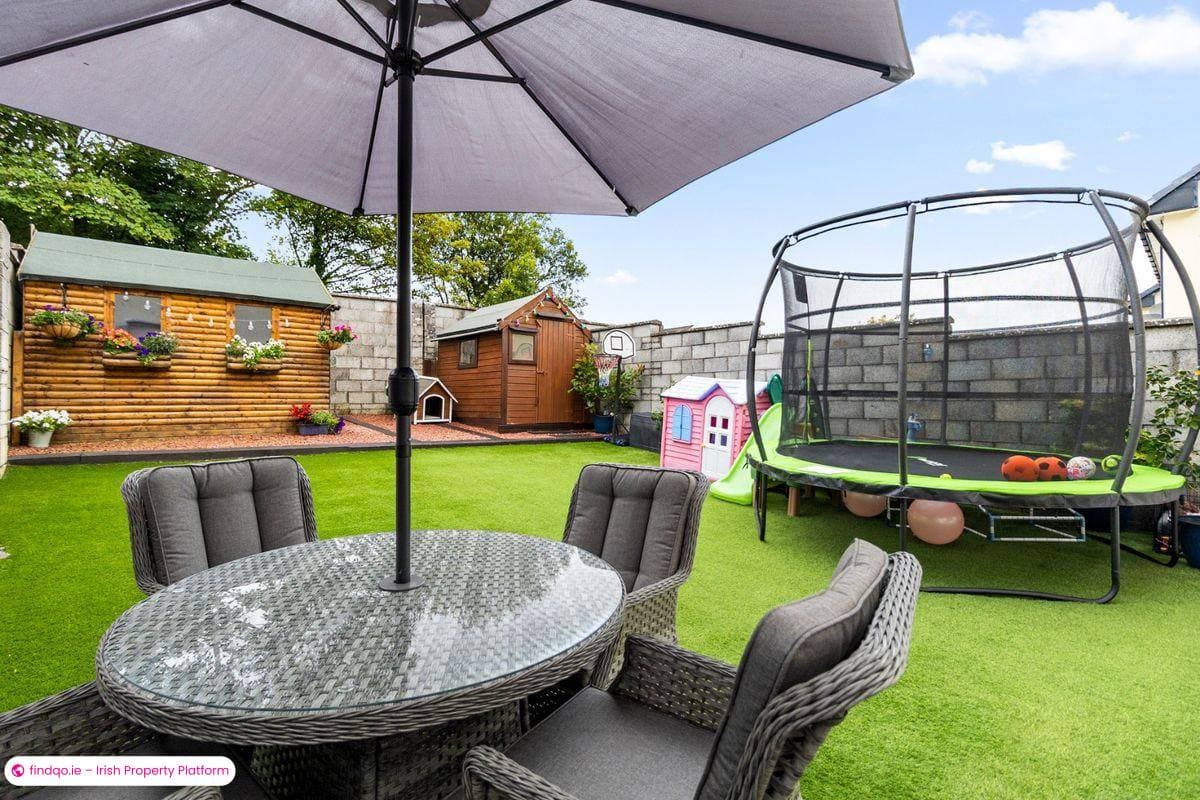 Semi-detached house for Sale in Watergrasshill, Cork, T56 D267