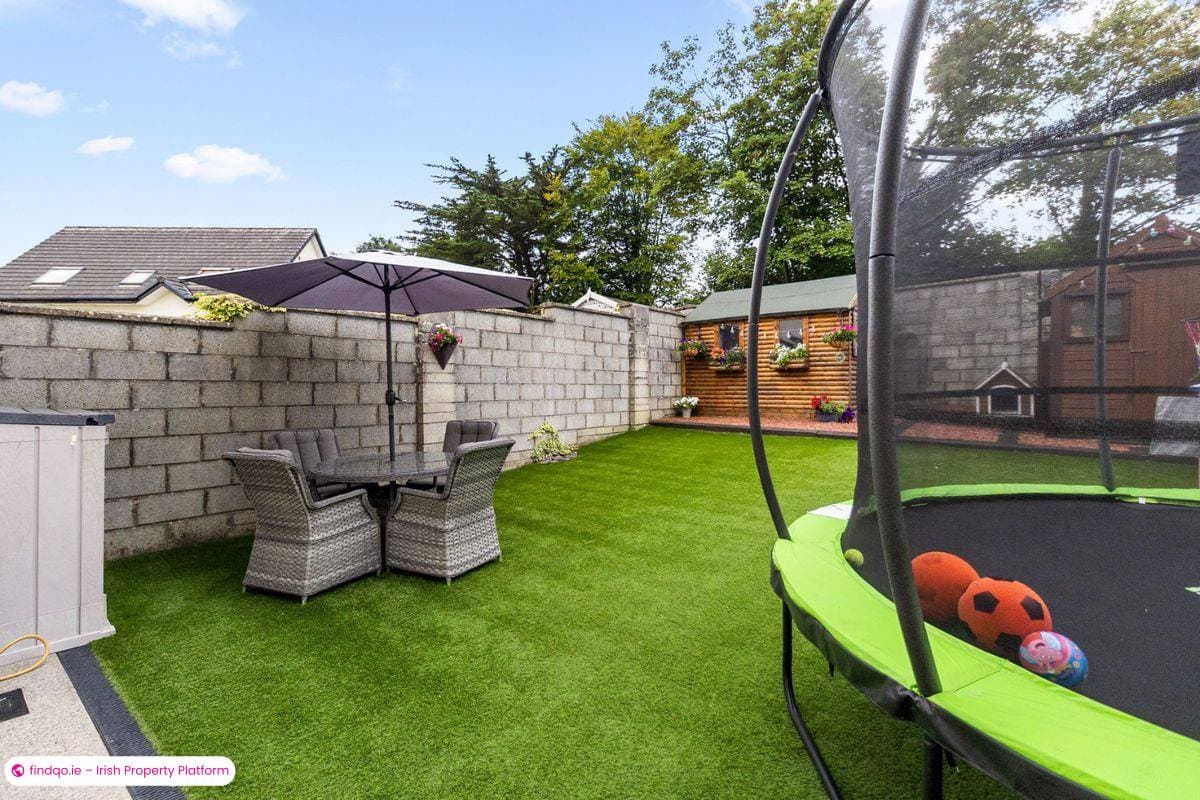 Semi-detached house for Sale in Watergrasshill, Cork, T56 D267