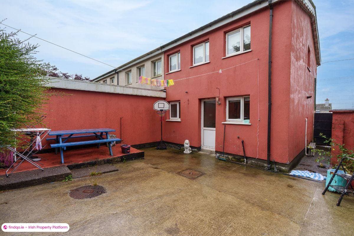 End of terrace house for Sale in Knocknaheeny, Cork, T23 Y3E6